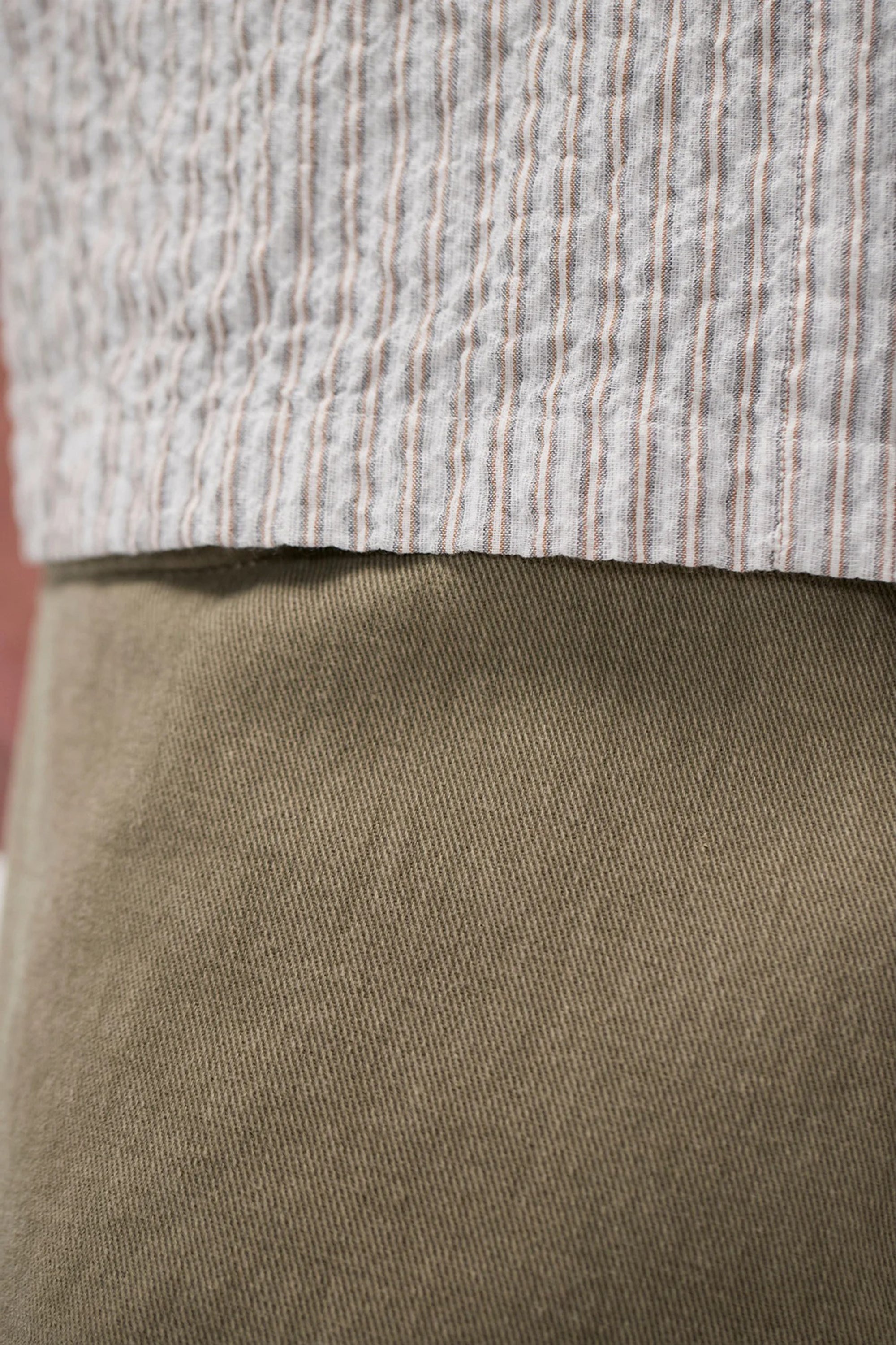 Korshavn Relaxed 5 Pocket Heavy Twill Short Vetiver_5