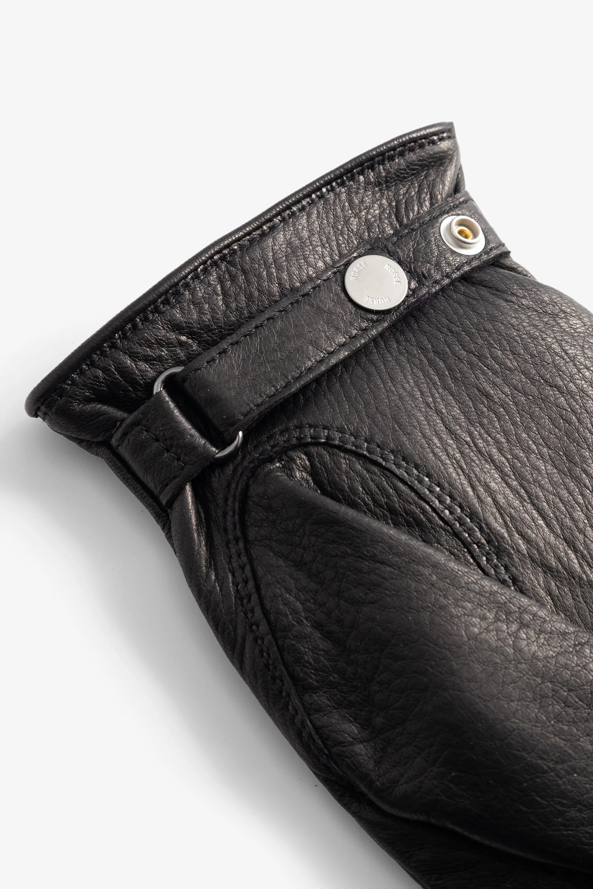 Norse x Hestra Salen Black_2
