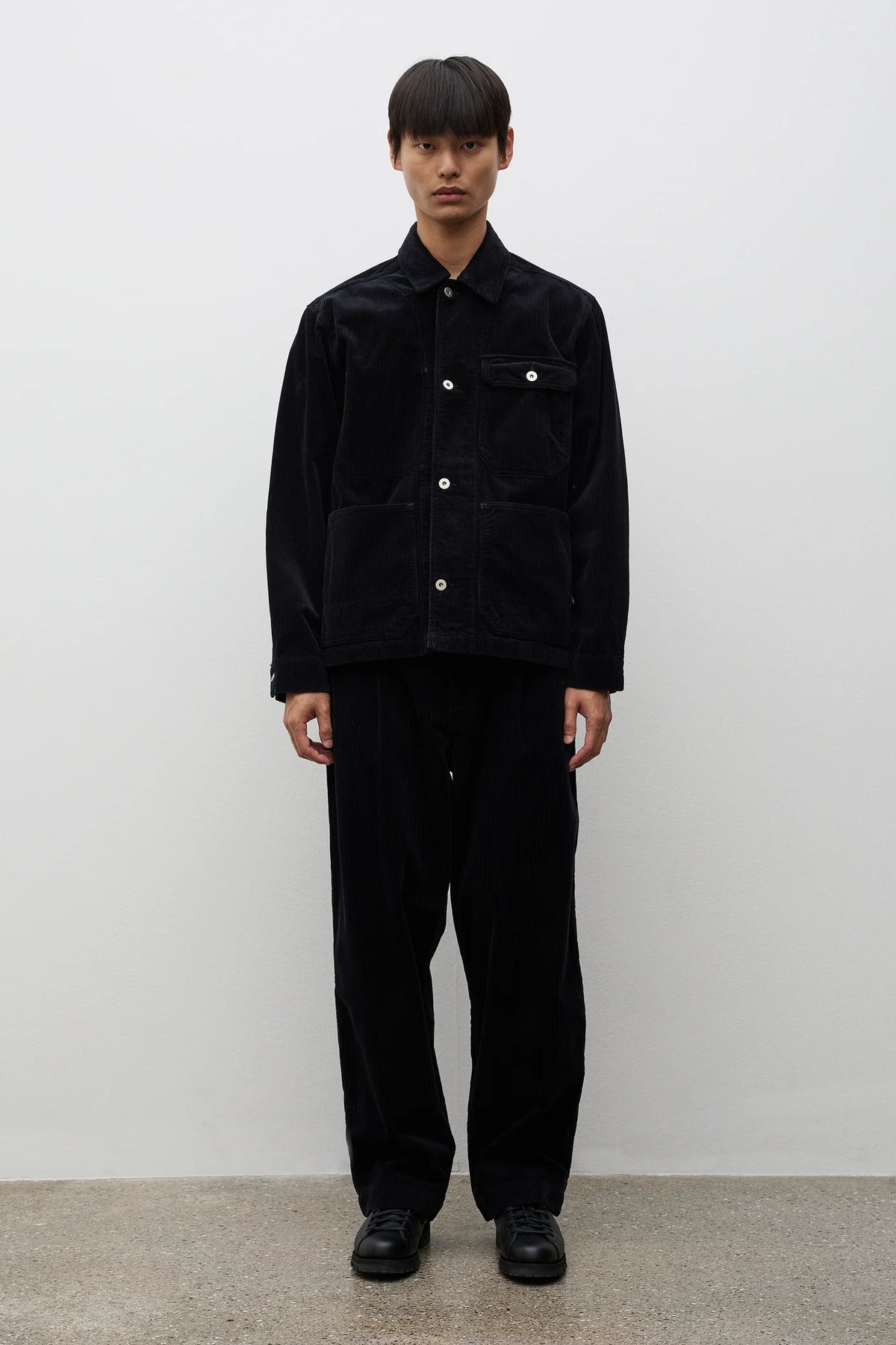 Volda Pleated Wide Wale Corduroy Trouser Dark Navy