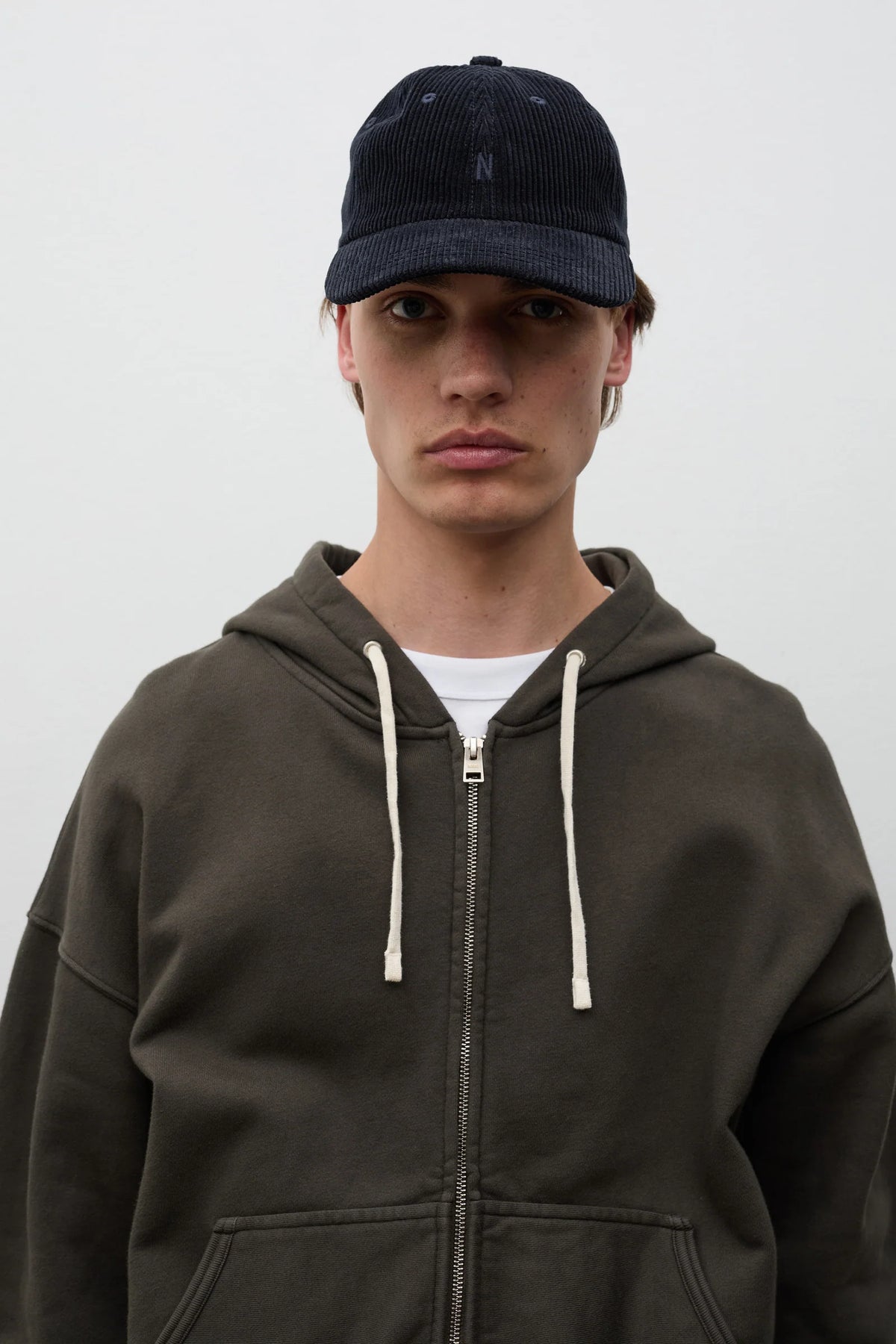 Wide Wale Corduroy 6-Panel Cap Dark Navy_2