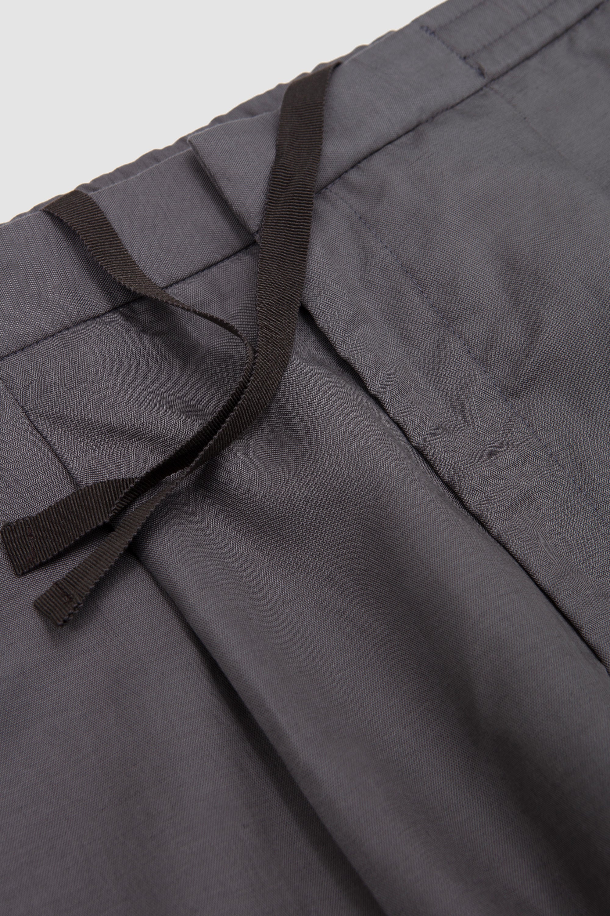 Drew Trousers Smoked Pearl