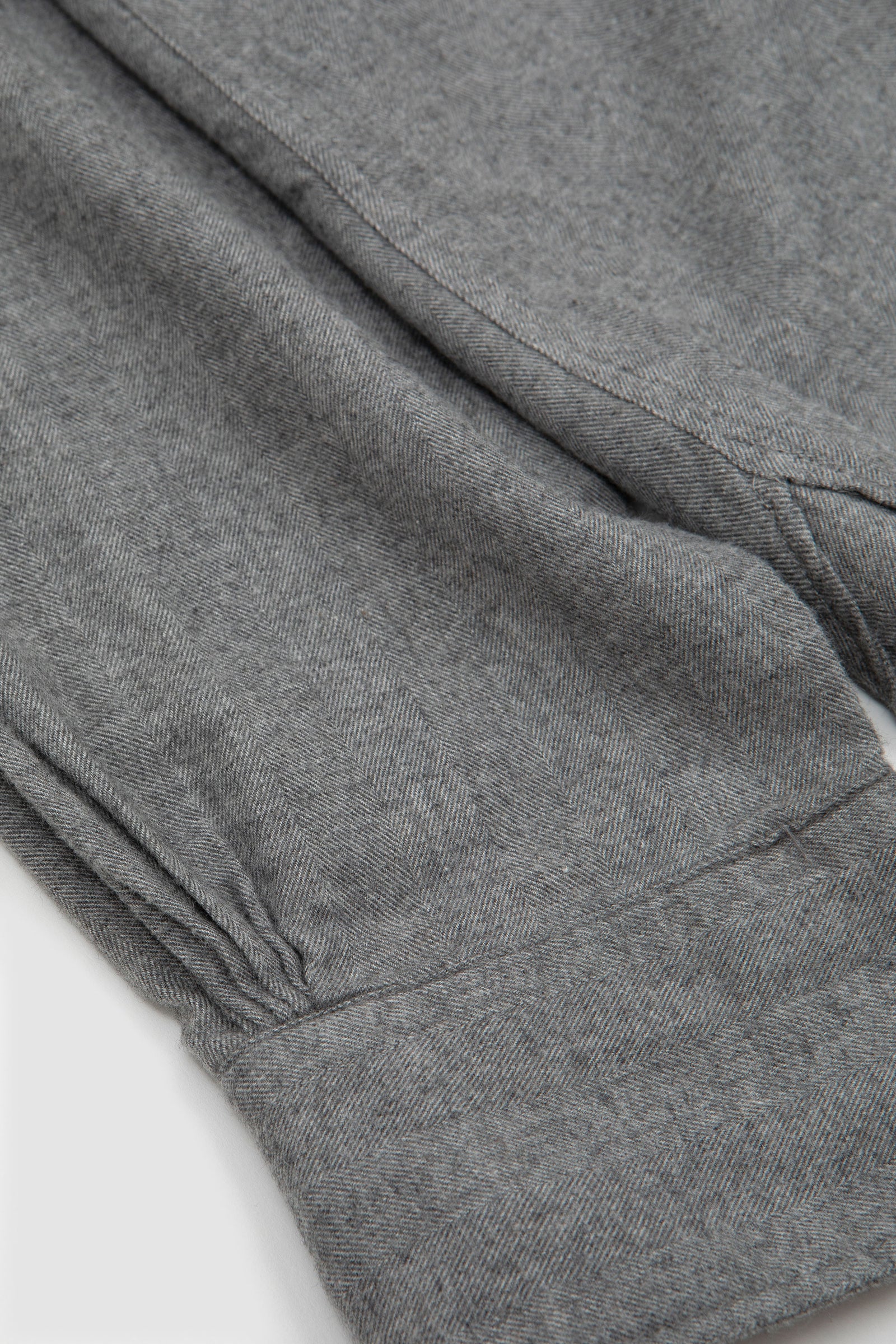 SPORTIVO STORE_Giacomo Light Brush Co. Herr Shirt Mid Grey_4