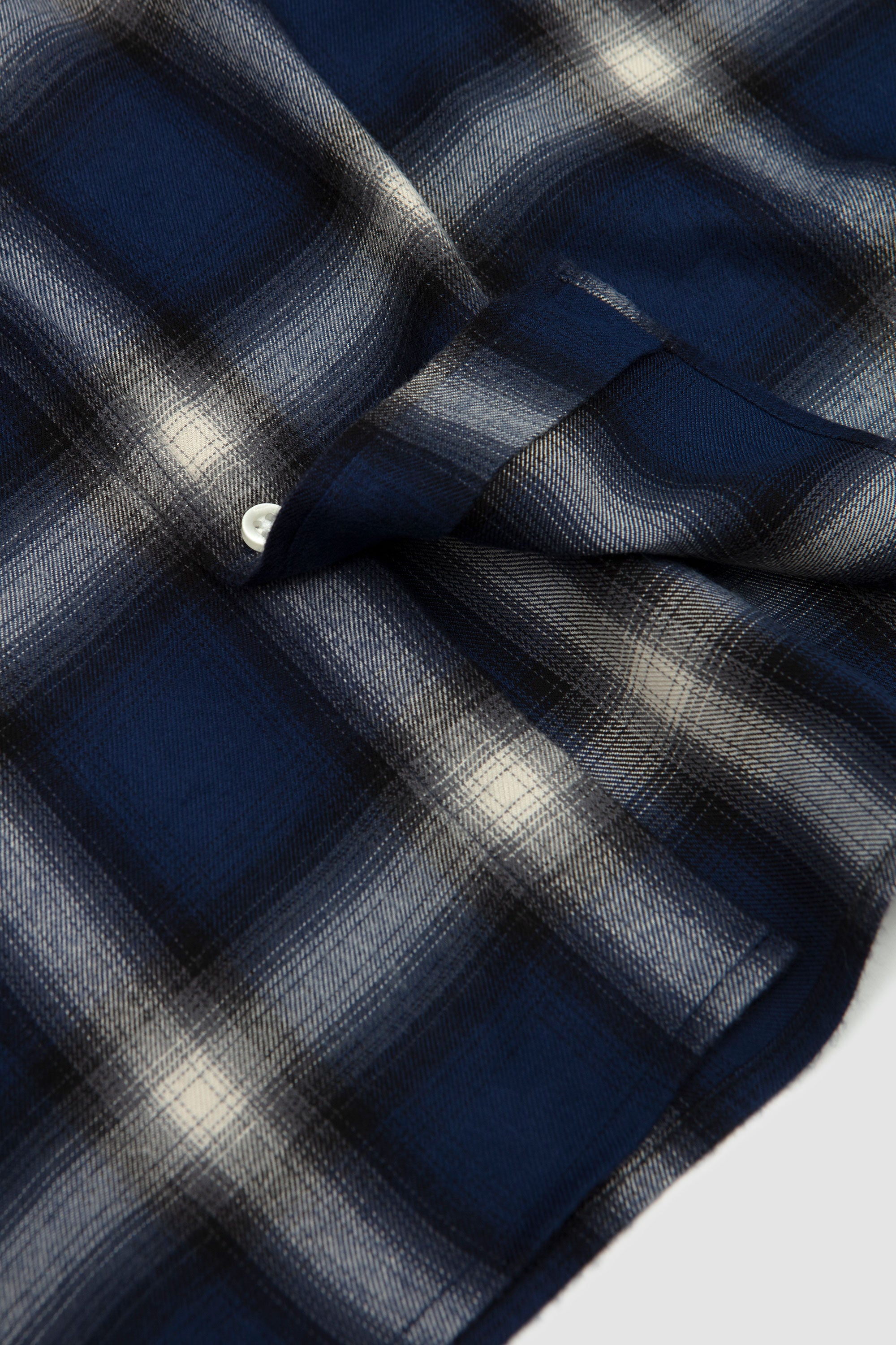 Giacomo Shirt Ecru/ Dark Navy/ Black