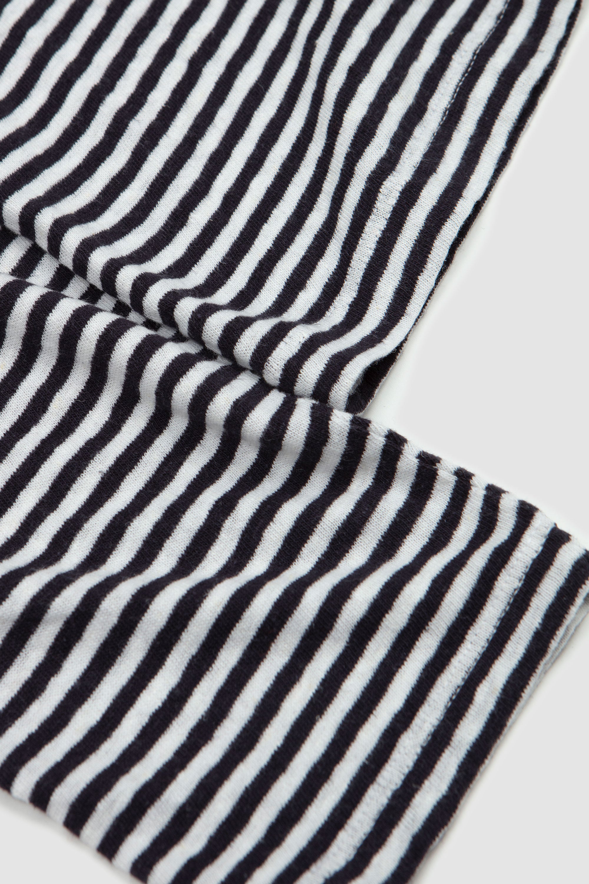 LS Mini Stripes Tee White/ Dark Navy