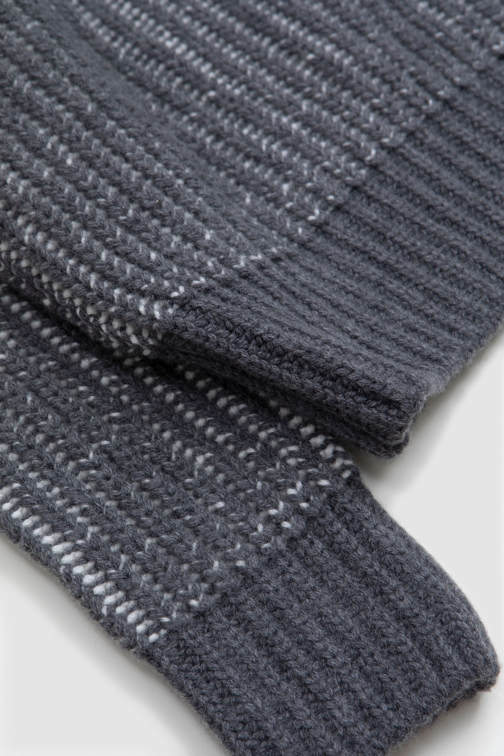 Tarek Mockneck Cotr. Rib Itl. Wool Grey/White