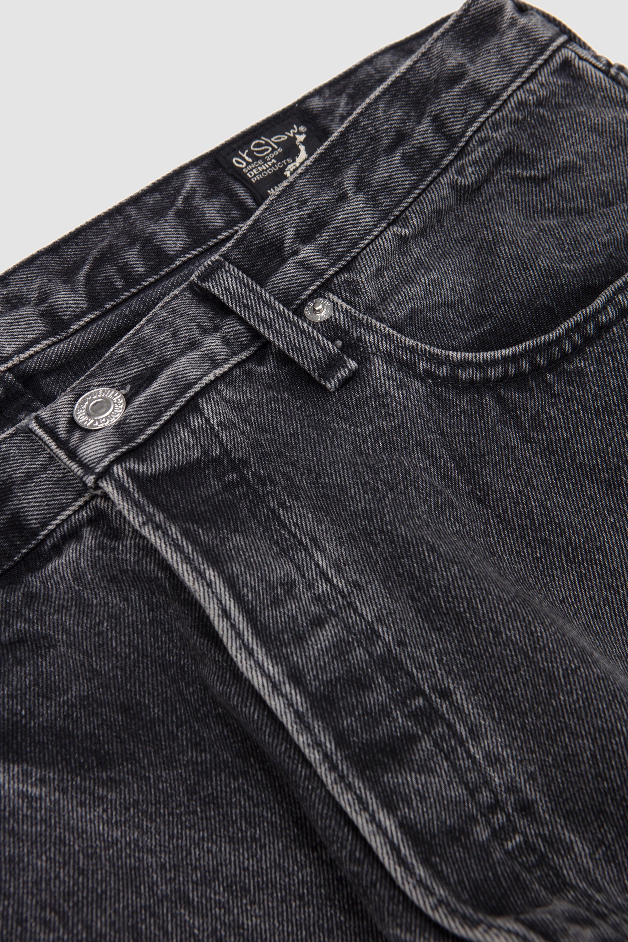 105 90's Denim Black Stone