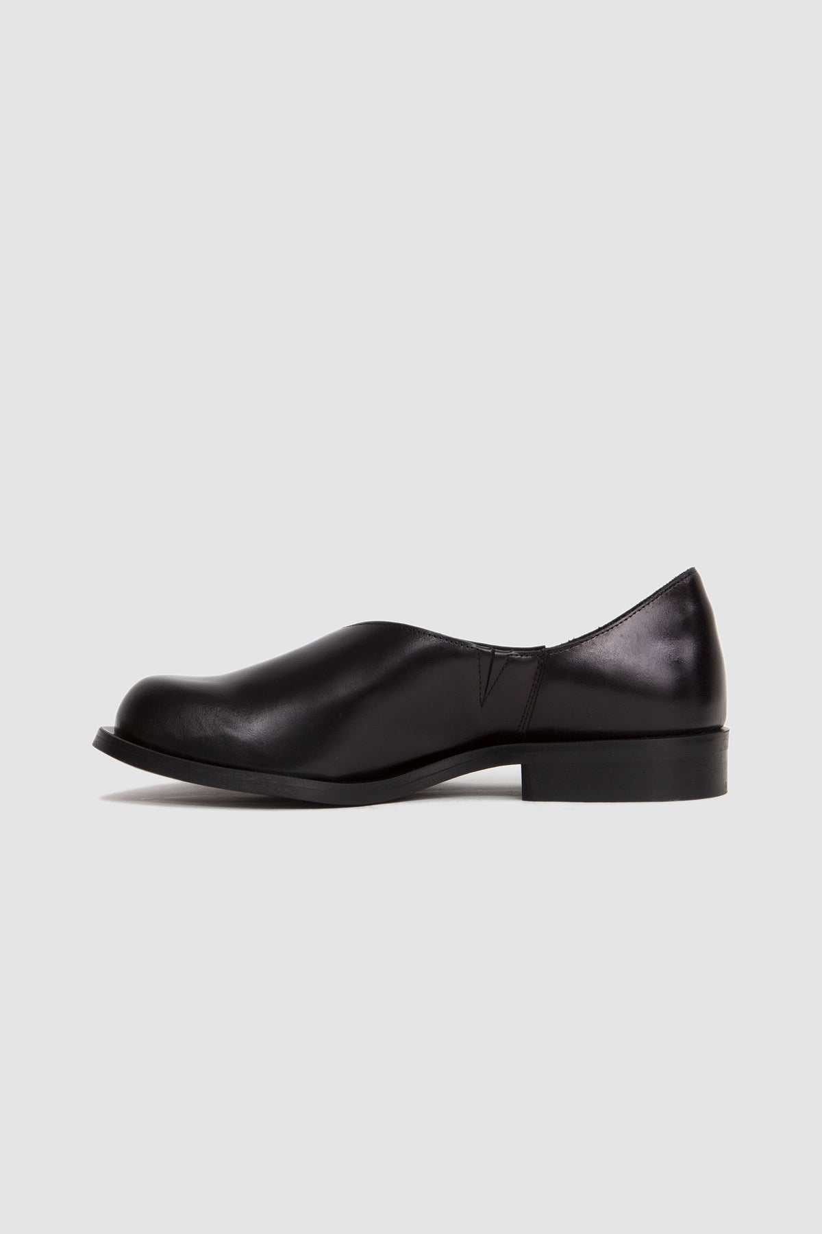 067 Clog Black_4