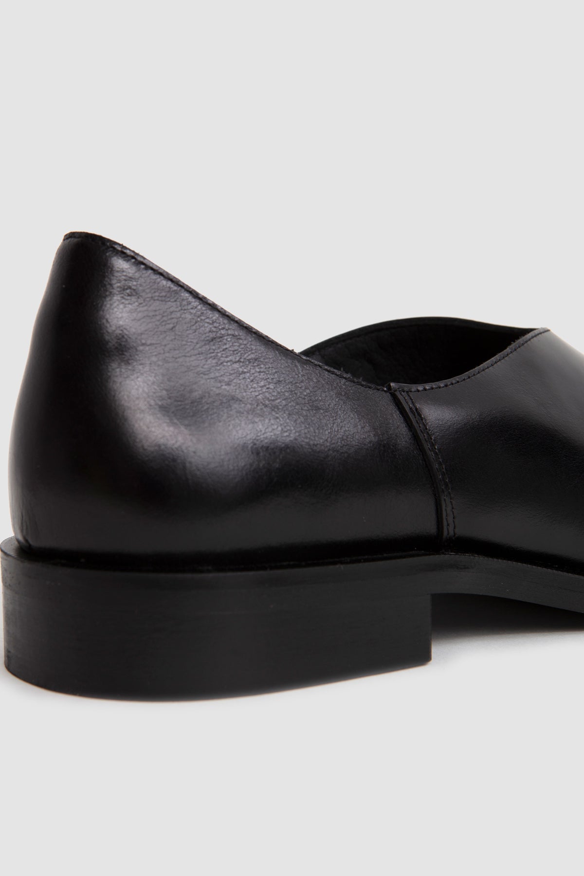 067 Clog Black_6