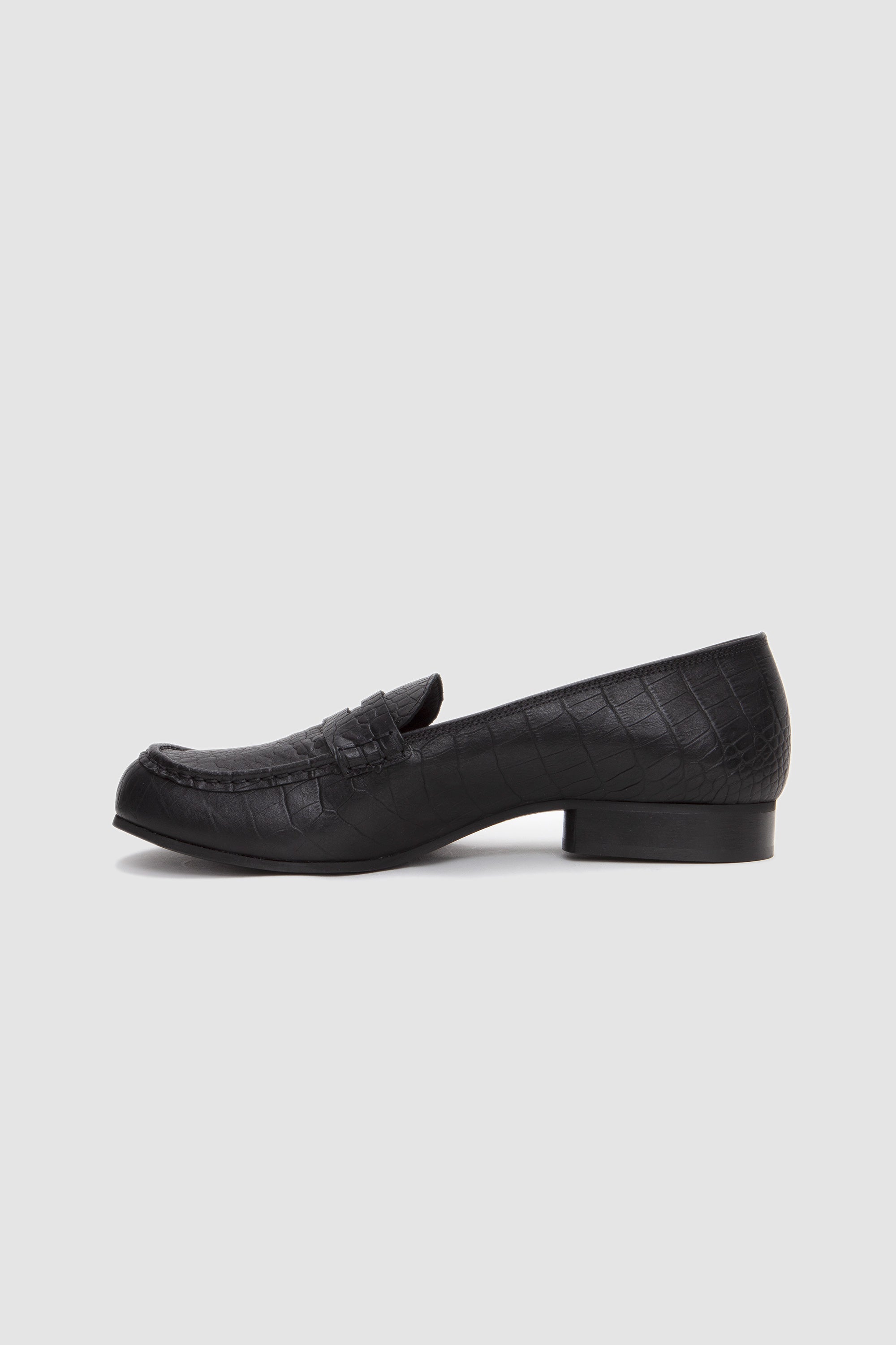 079 Mocassin Crocodile Black_4