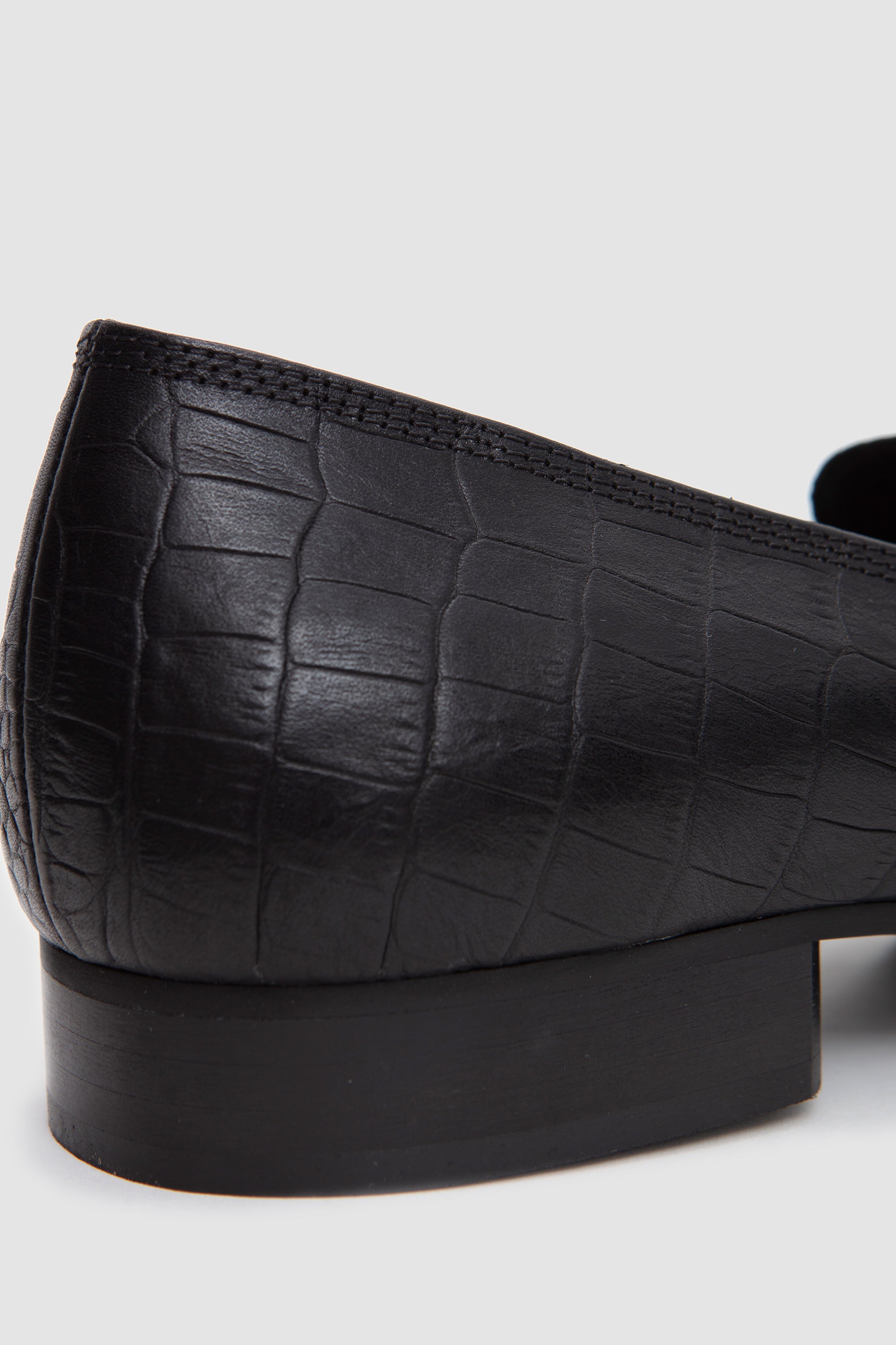 079 Mocassin Crocodile Black_6