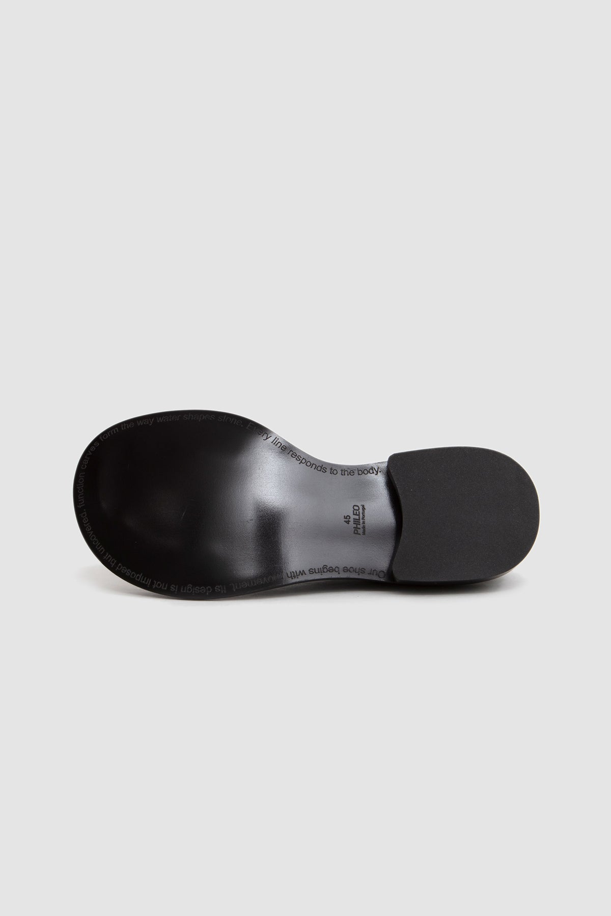 086 Derby Black_8