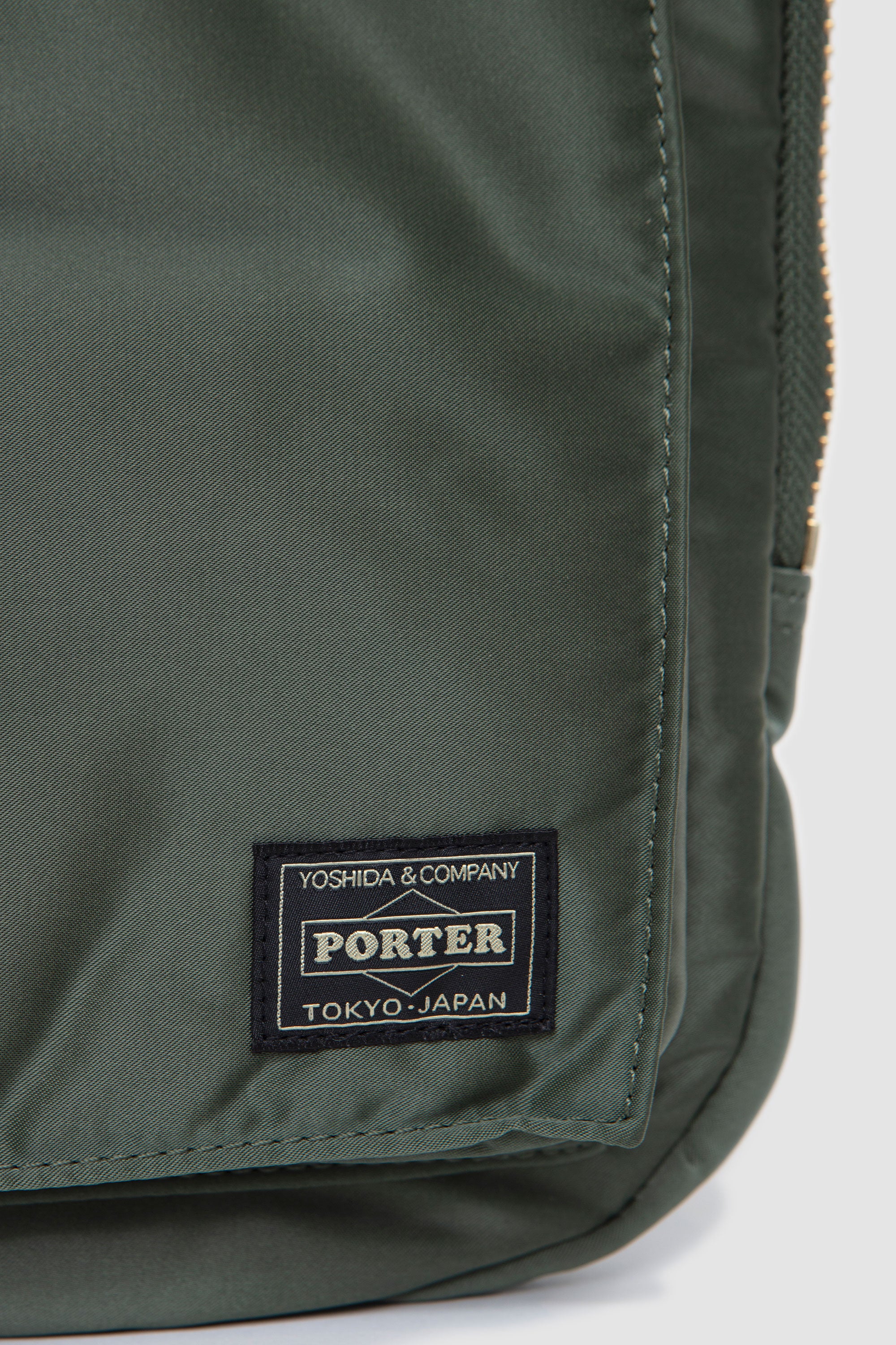 Tanker Document Case Sage green_2