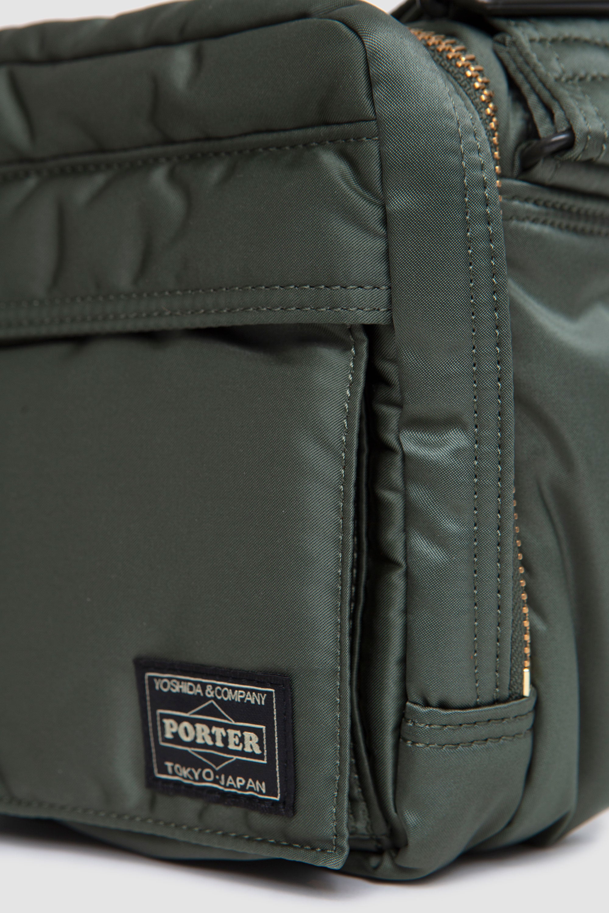 Tanker Sling Bag W-Zip Sage Green_2