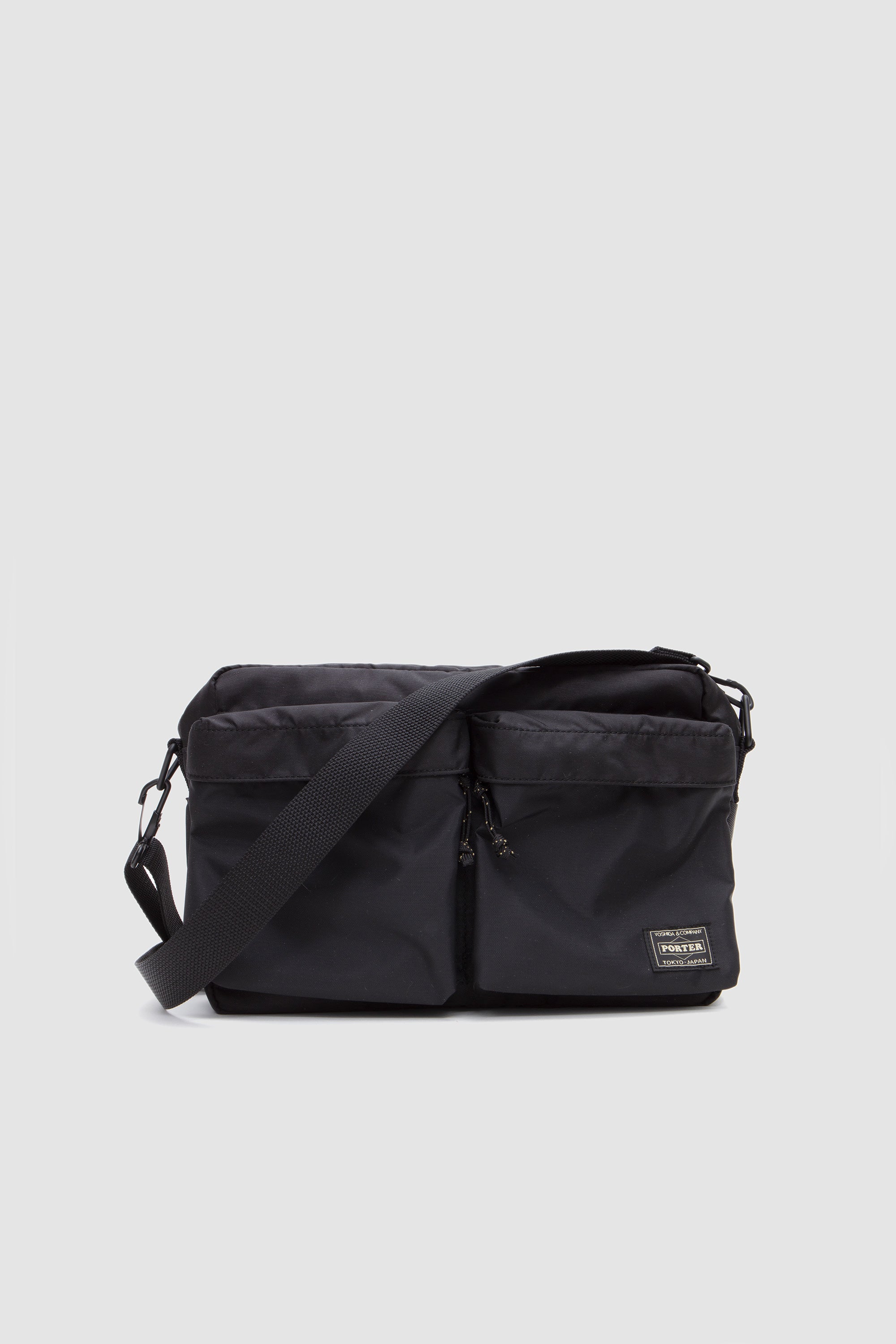 Force Shoulder Bag (S) Black_1