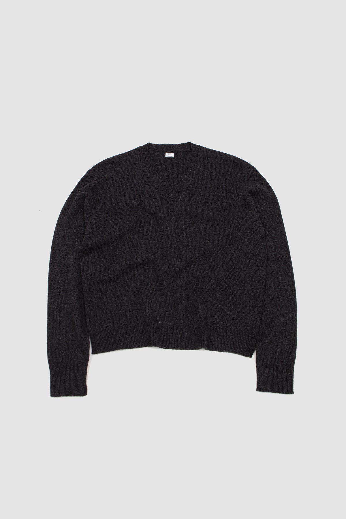 Medium Gauge V Neck Grey_1