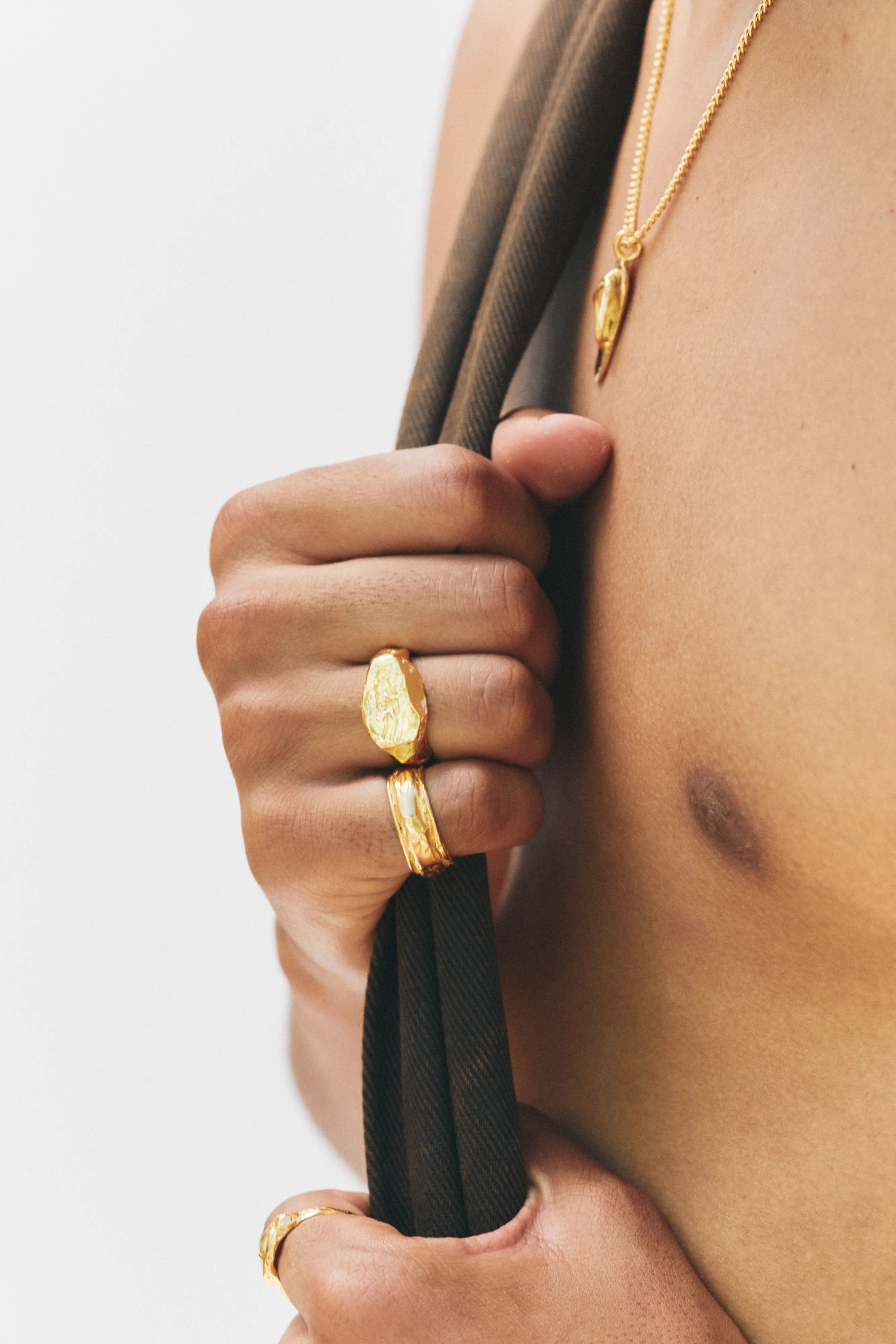 Sello Agosto Ring Gold_3