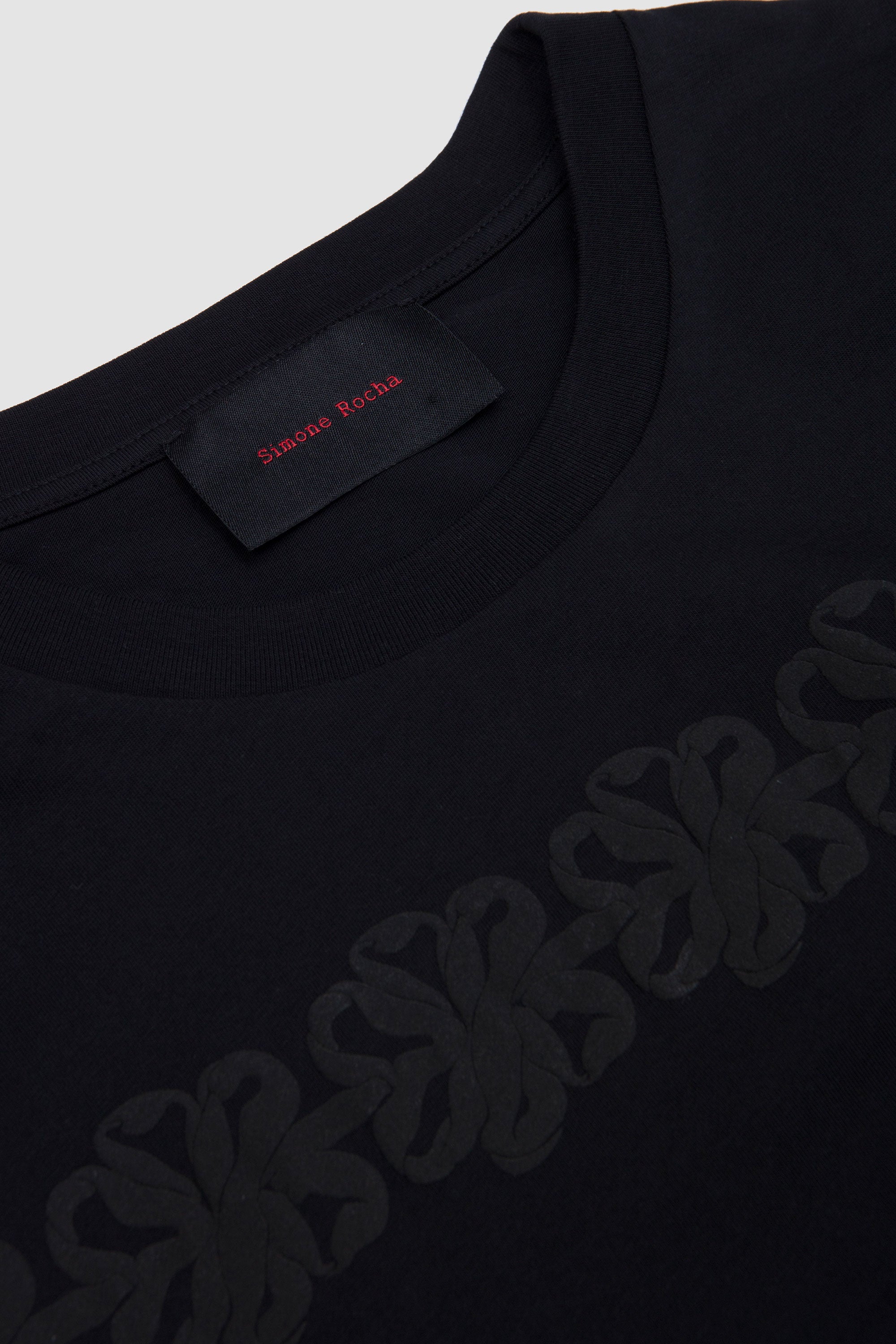 Ribbon Daisy Chain Print T-Shirt Black/ Black