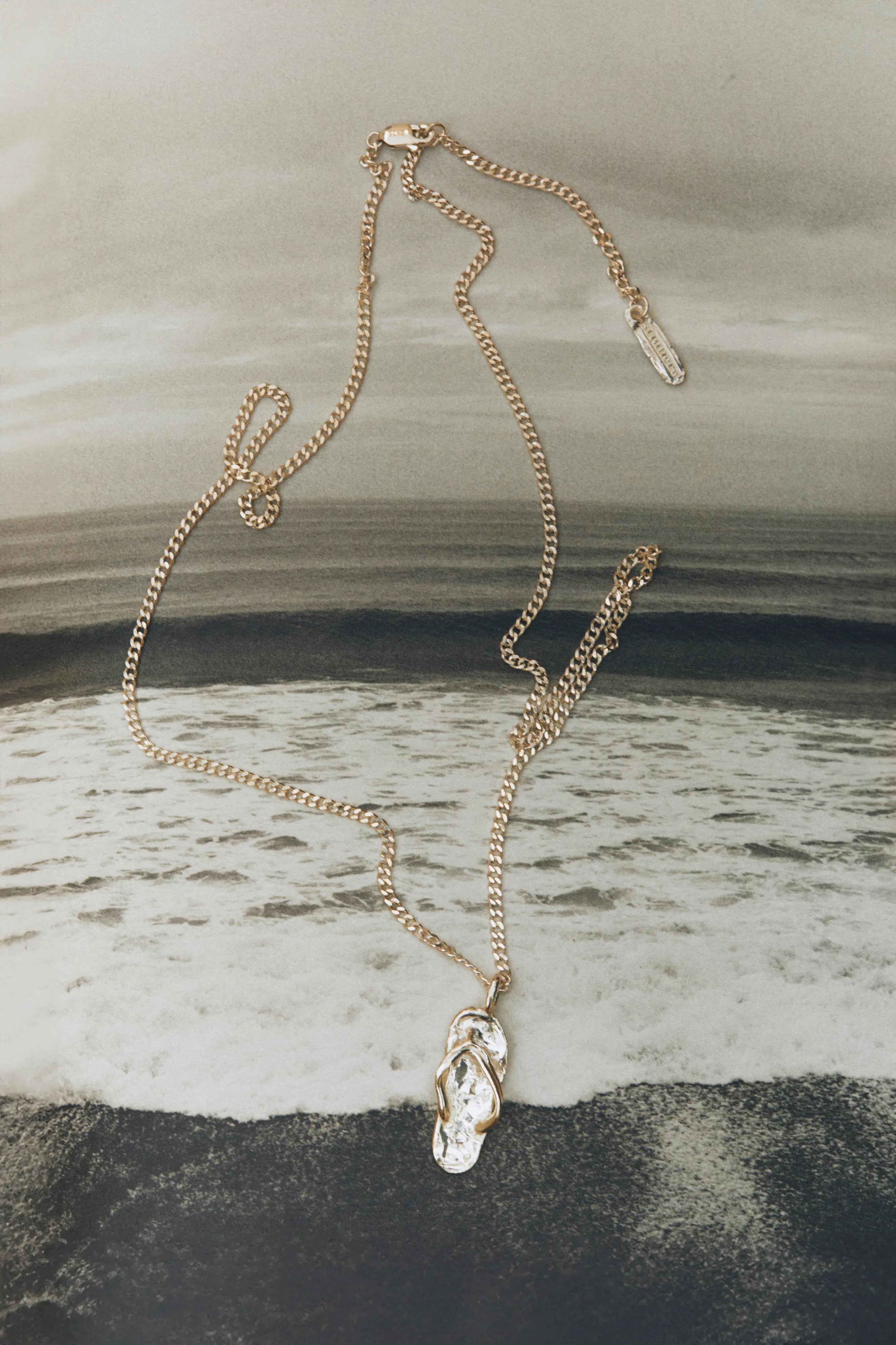 Chancla Necklace Silver_1