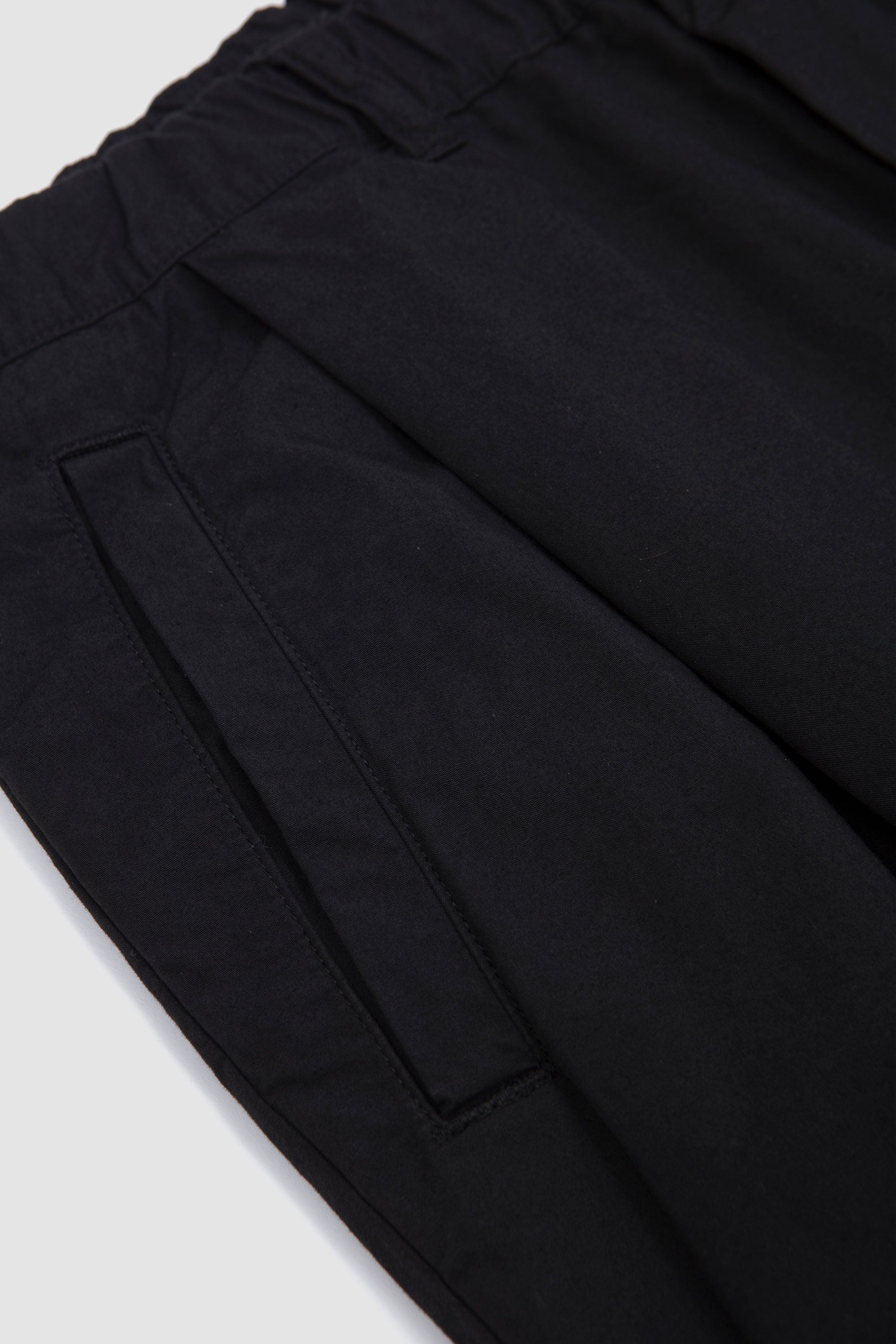Garment-Dye Deep Tuck Pants Ink Black