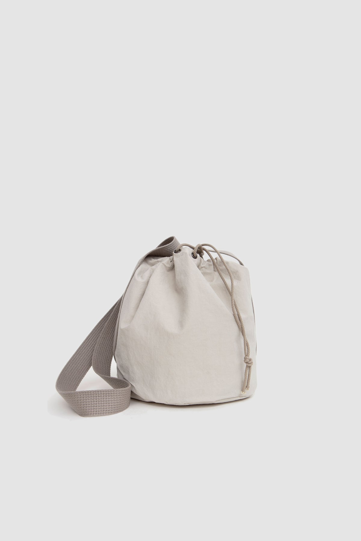 One Shoulder String Bag Taupe_3