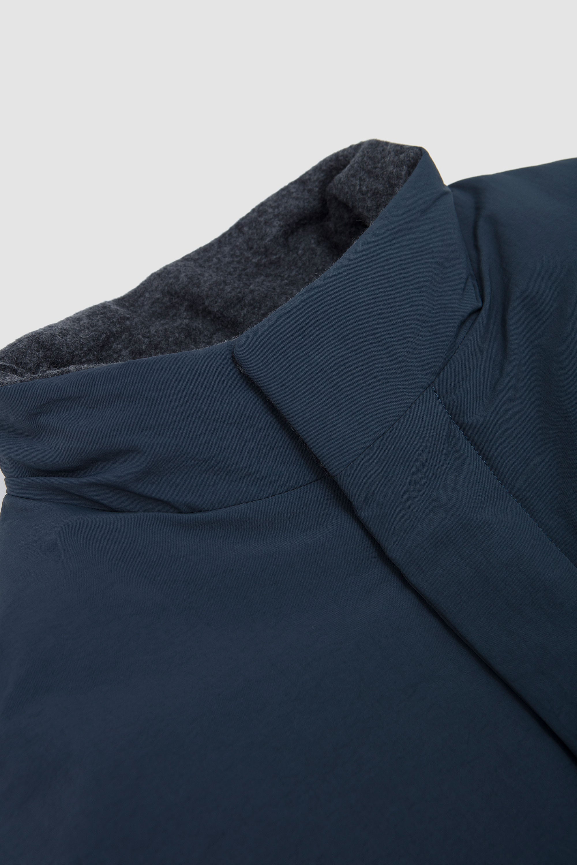 Round Puffy Blouson Teal Blue