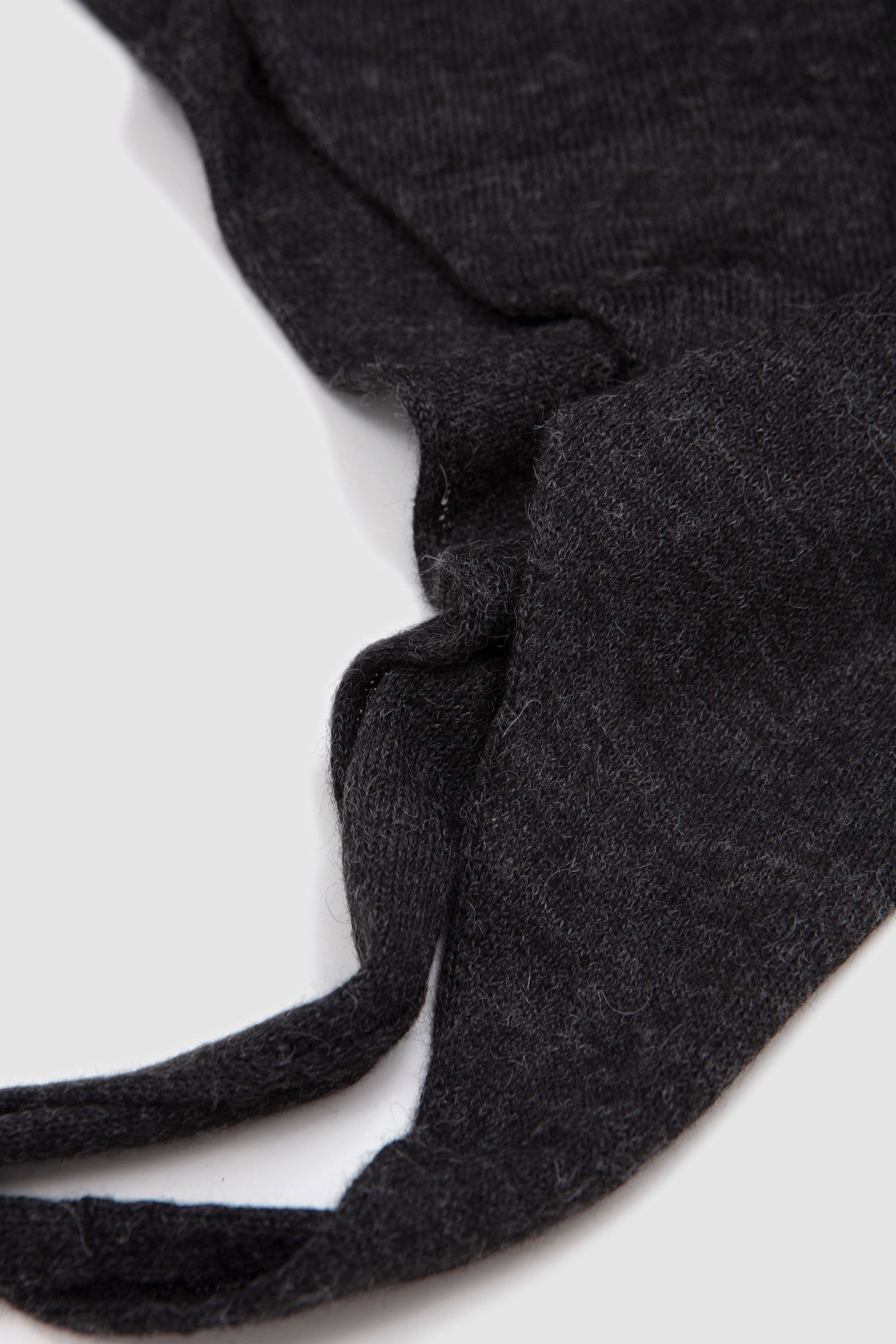 Shoulder Stole Alpaca Yarn Charcoal_3