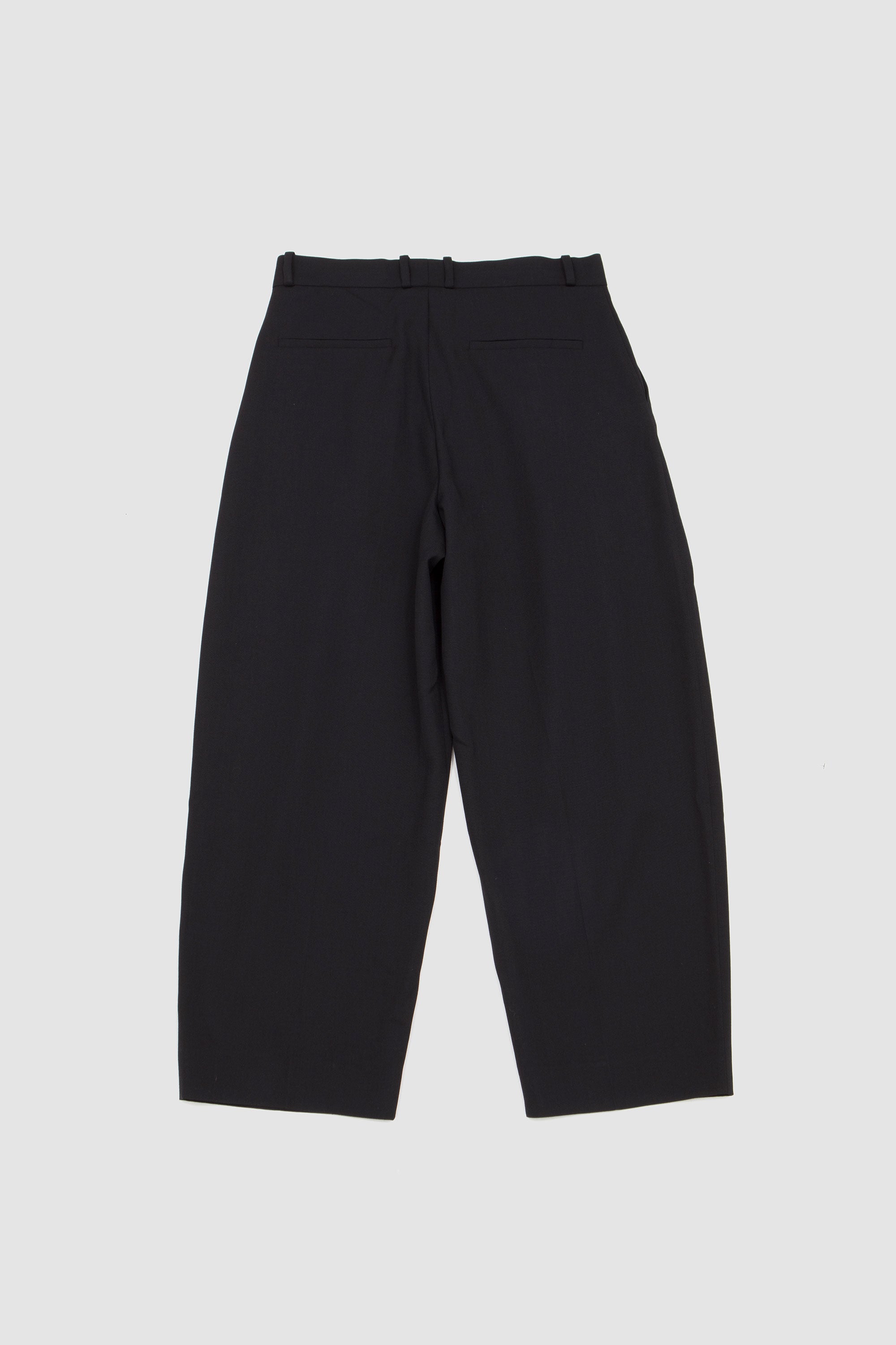 Line Pant Black