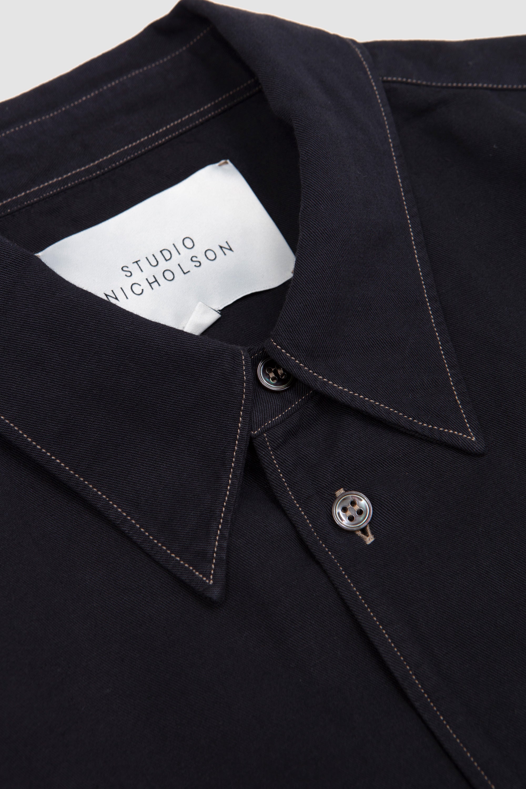 Louro Shirt Black Grape_2