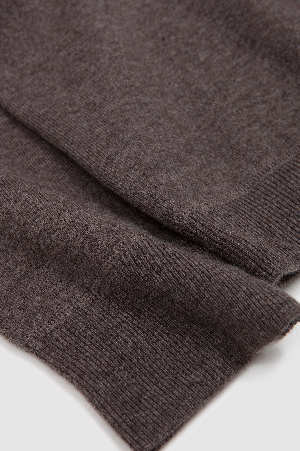 Moray Knit Sweater Mouse_3