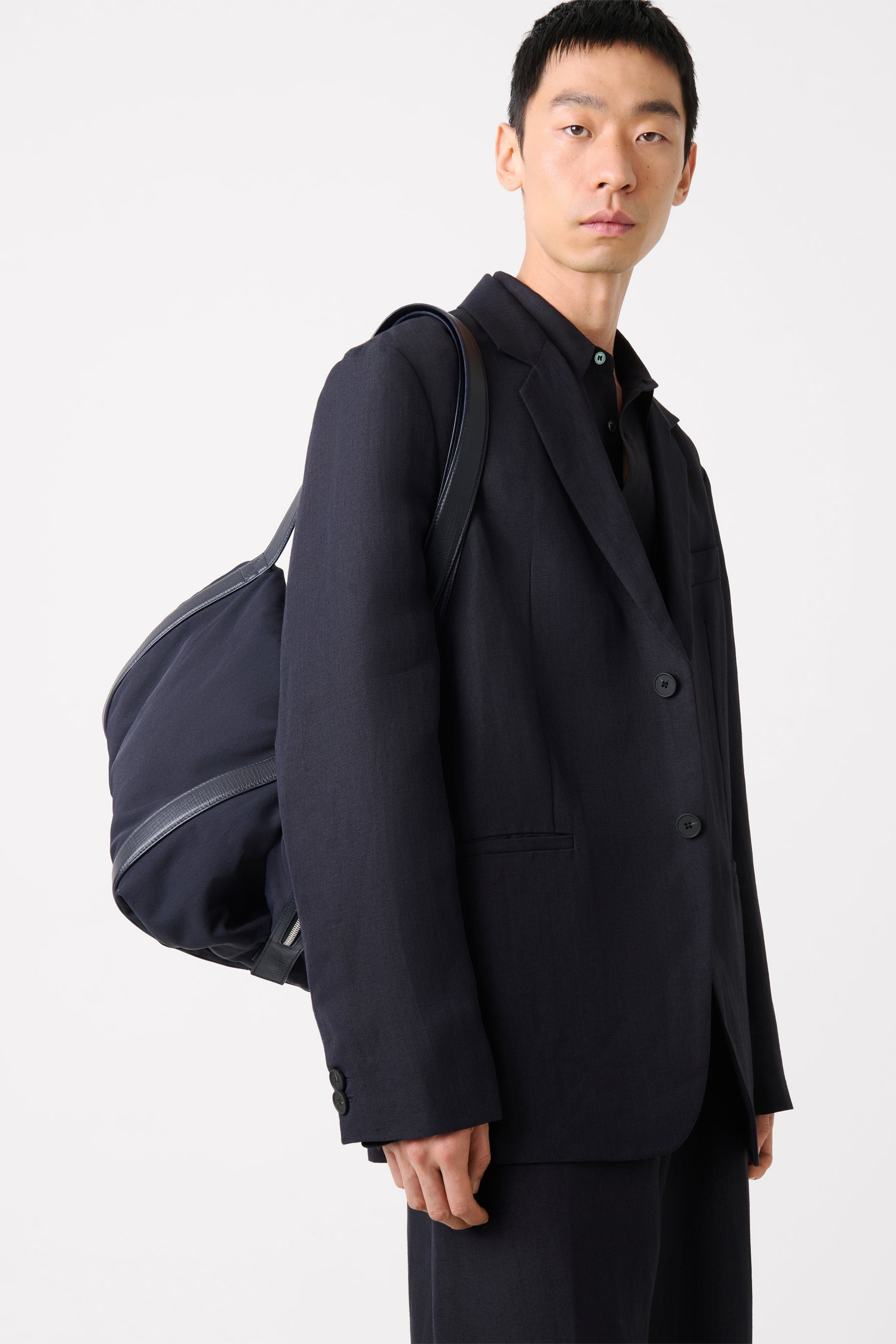 Roversi 2 Button Linen Jacket Darkest Navy