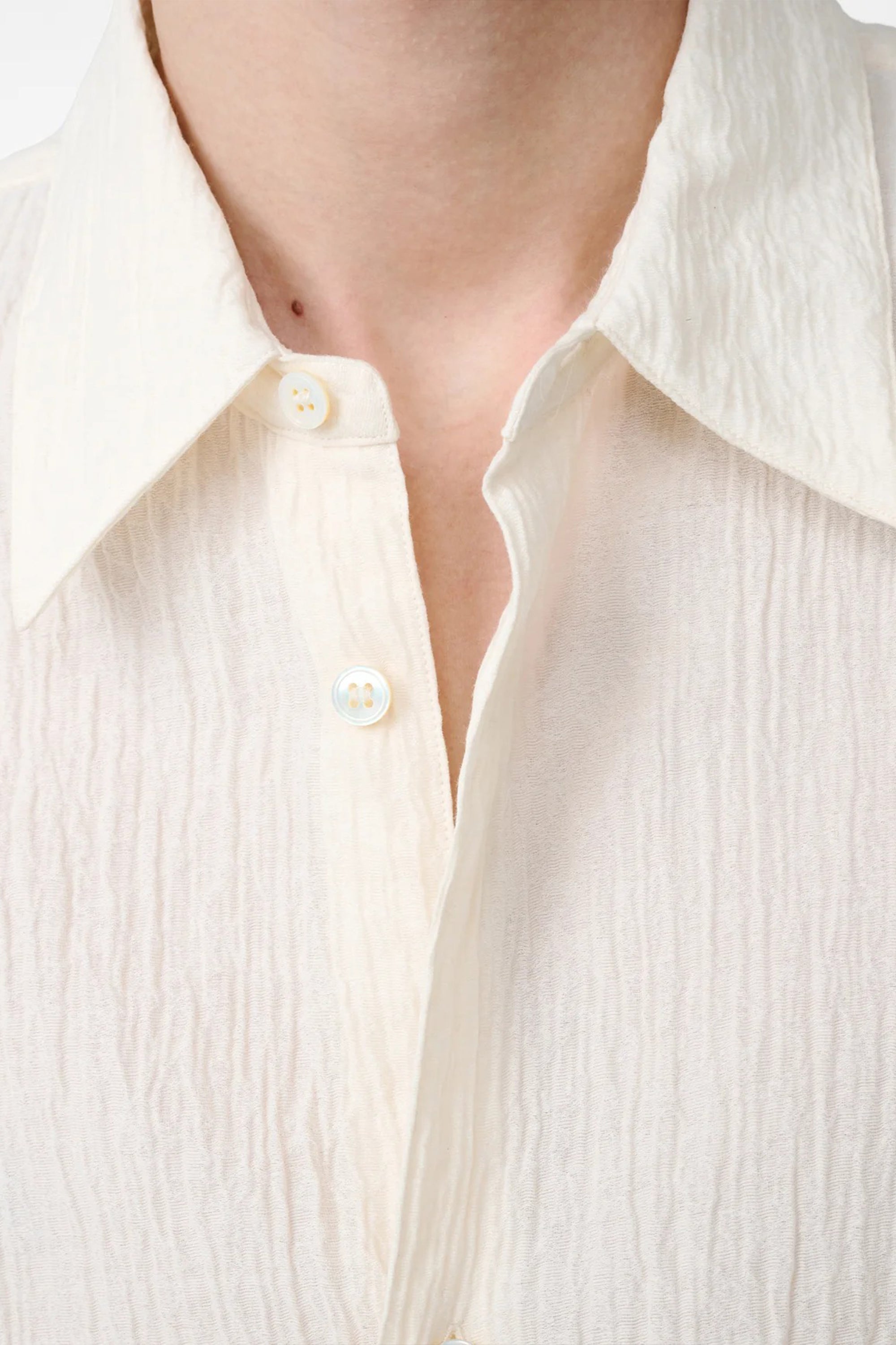 View Boxy Oversized Shirt Milk_4