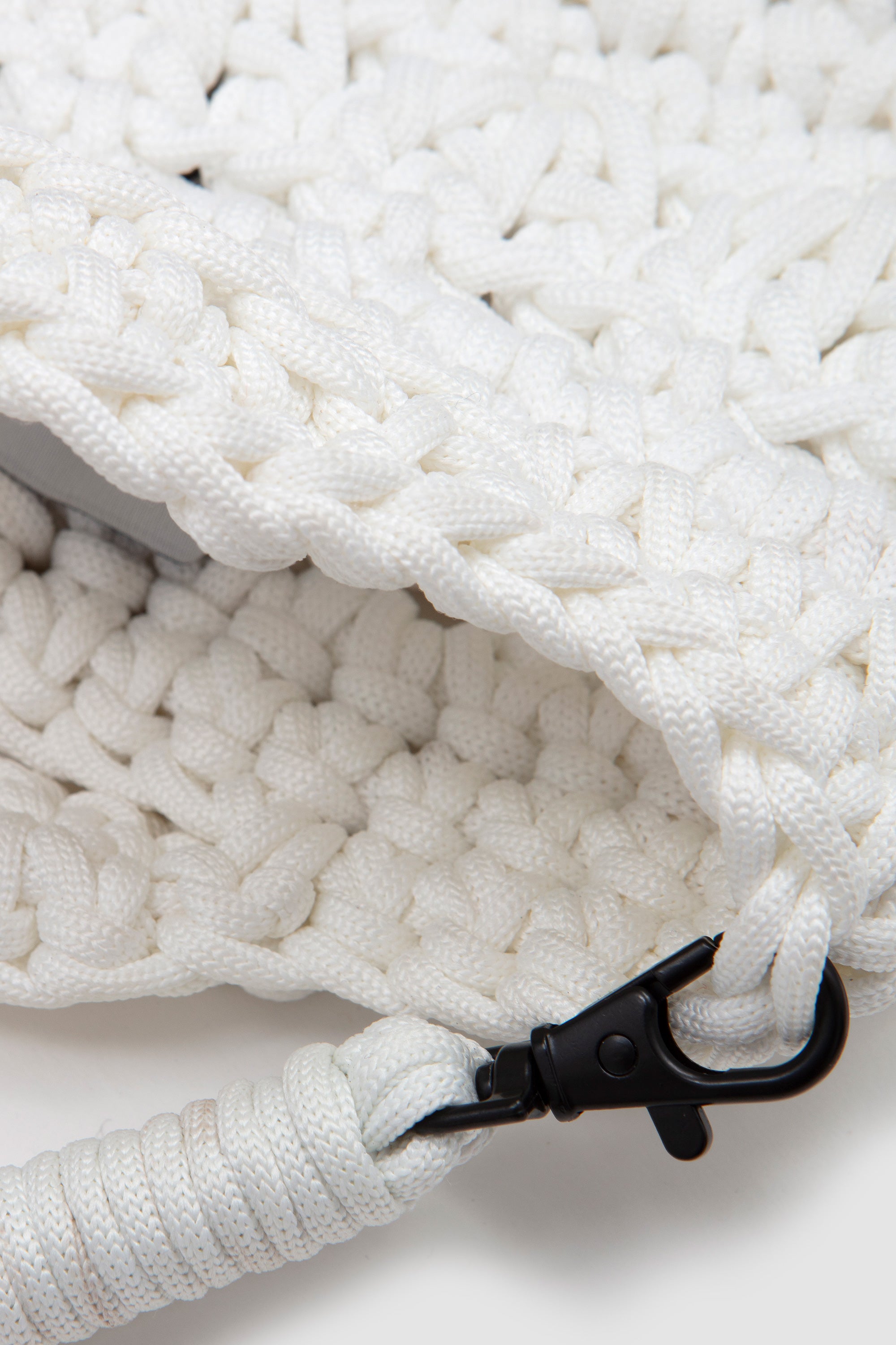 Hand Rope Pouch White_2