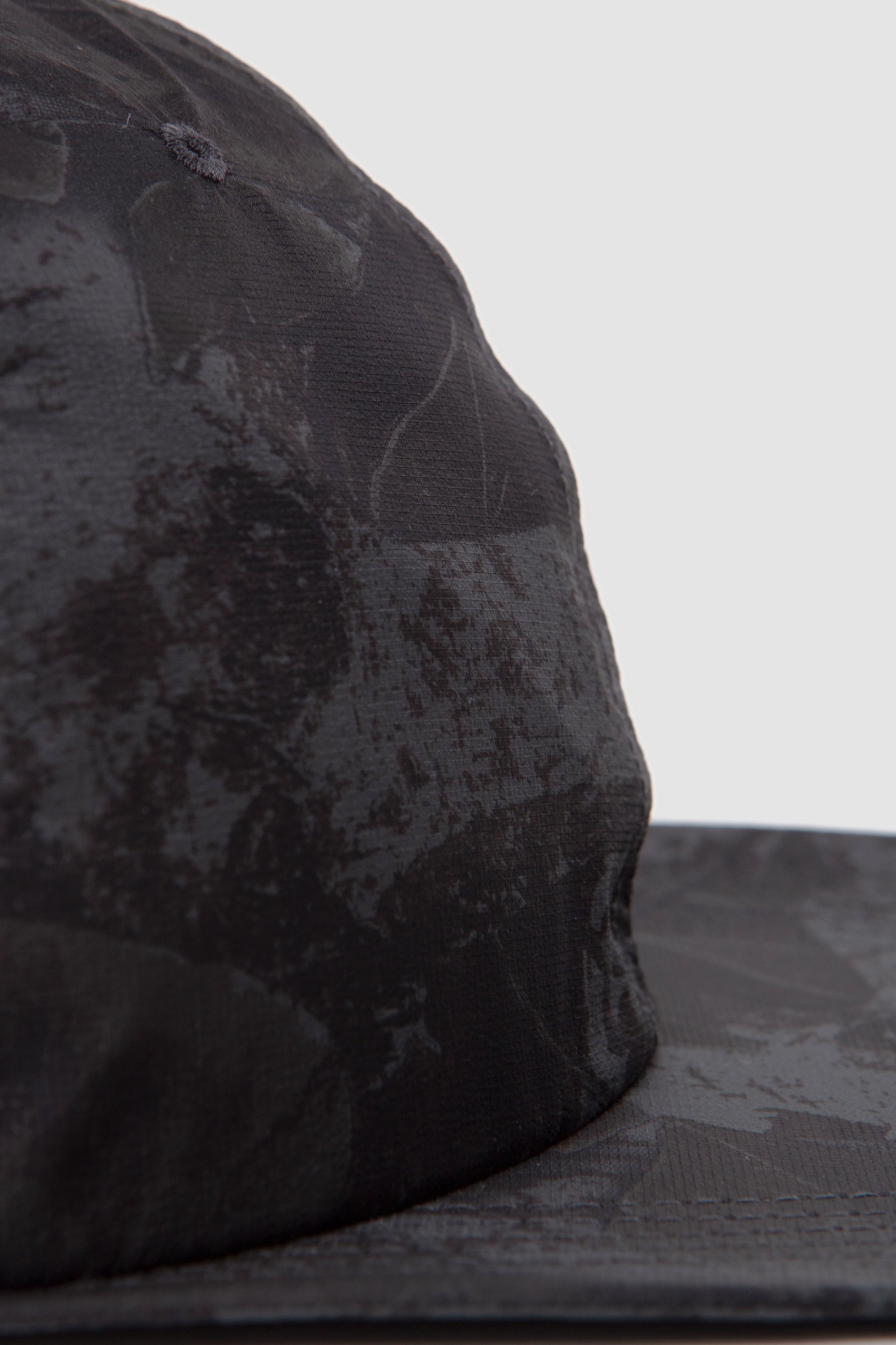 Long Brim 6Panel Cap Realtree Camo Black