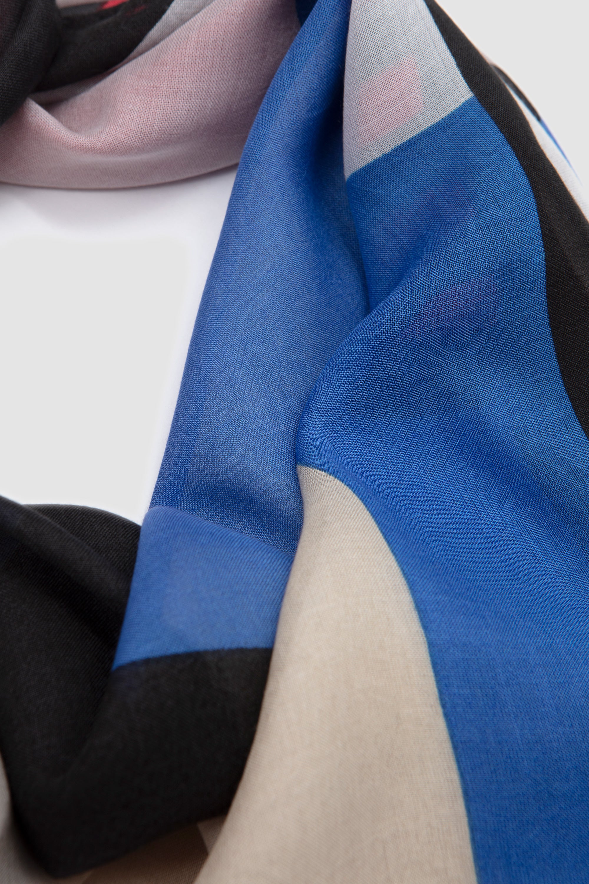 Pattern Big Scarf D-Type_4