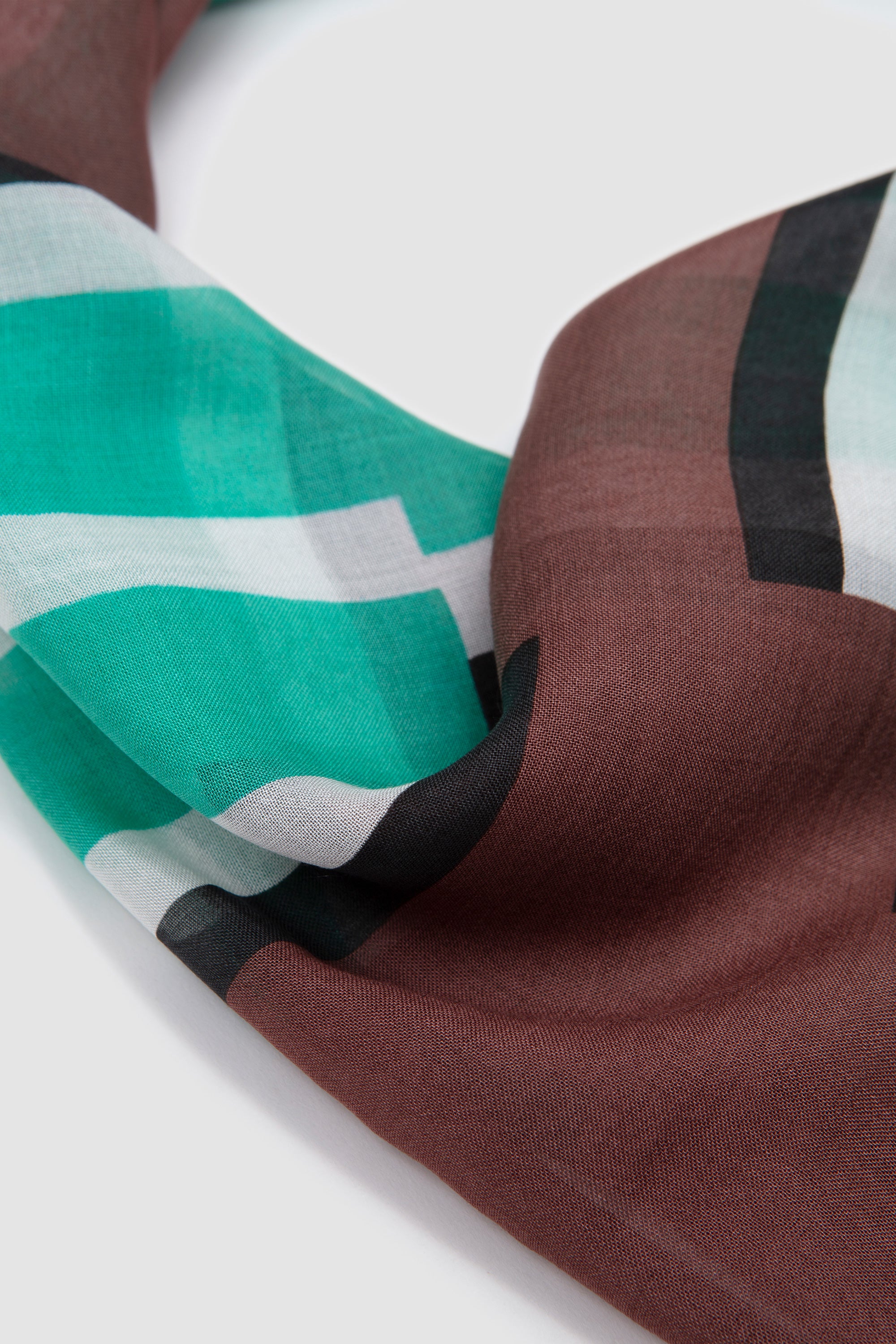 Pattern Big Scarf H-Type_4