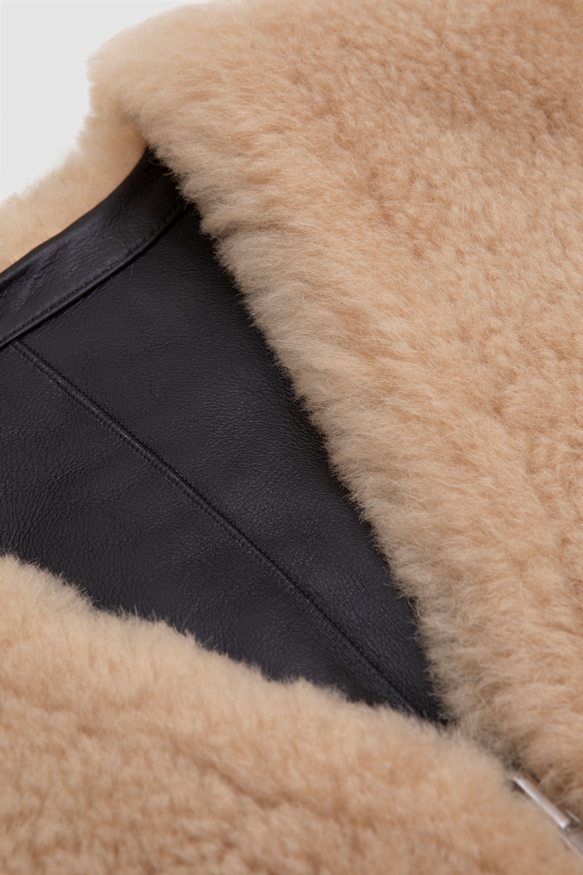 Shearling Vest Beige