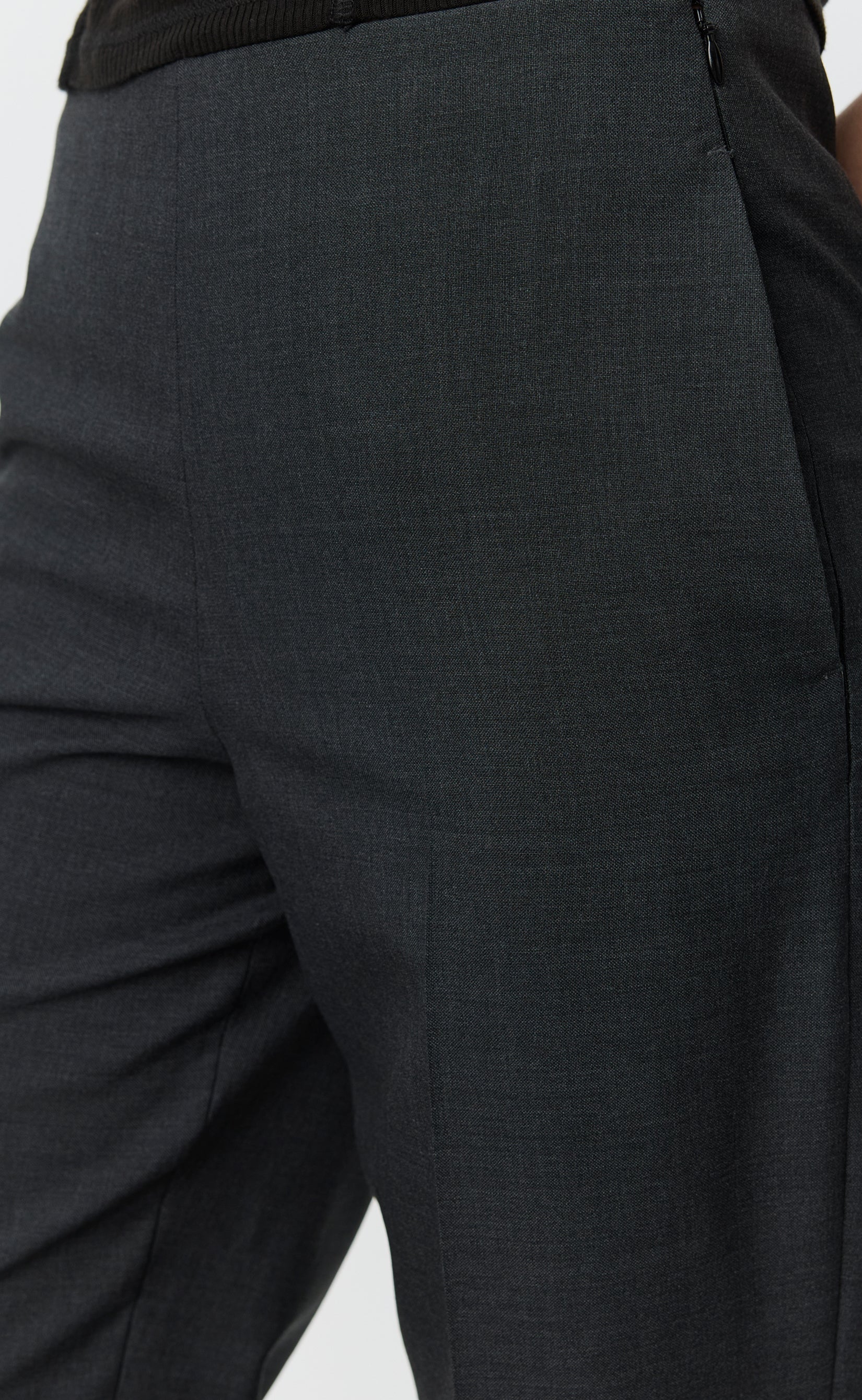 Taper Trousers Dark Grey Tropical Wool_4