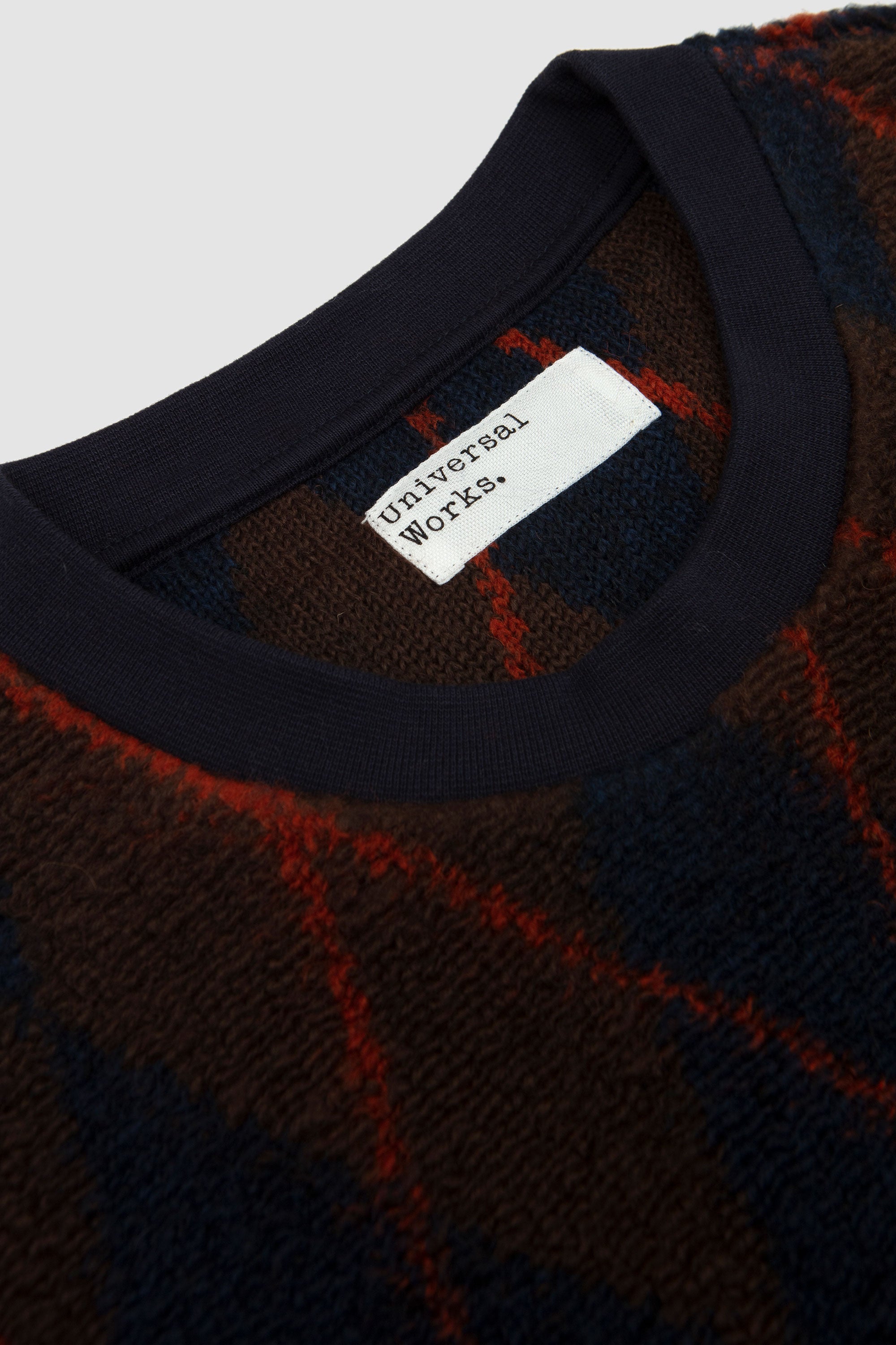 Argyll Fleece Sleeveless Crew Brown/ Navy