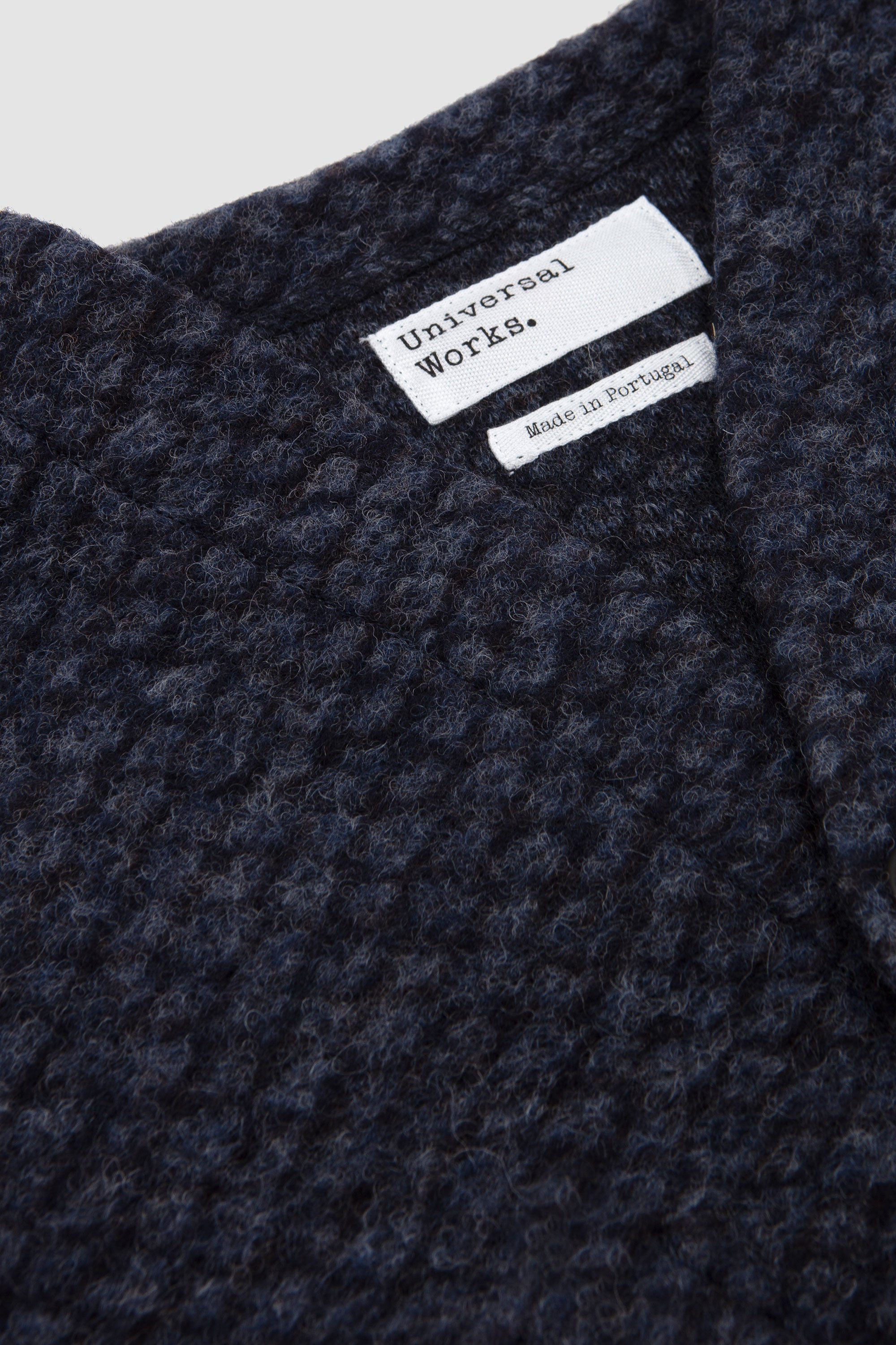 Cardigan Diamond Fleece Charcoal_2