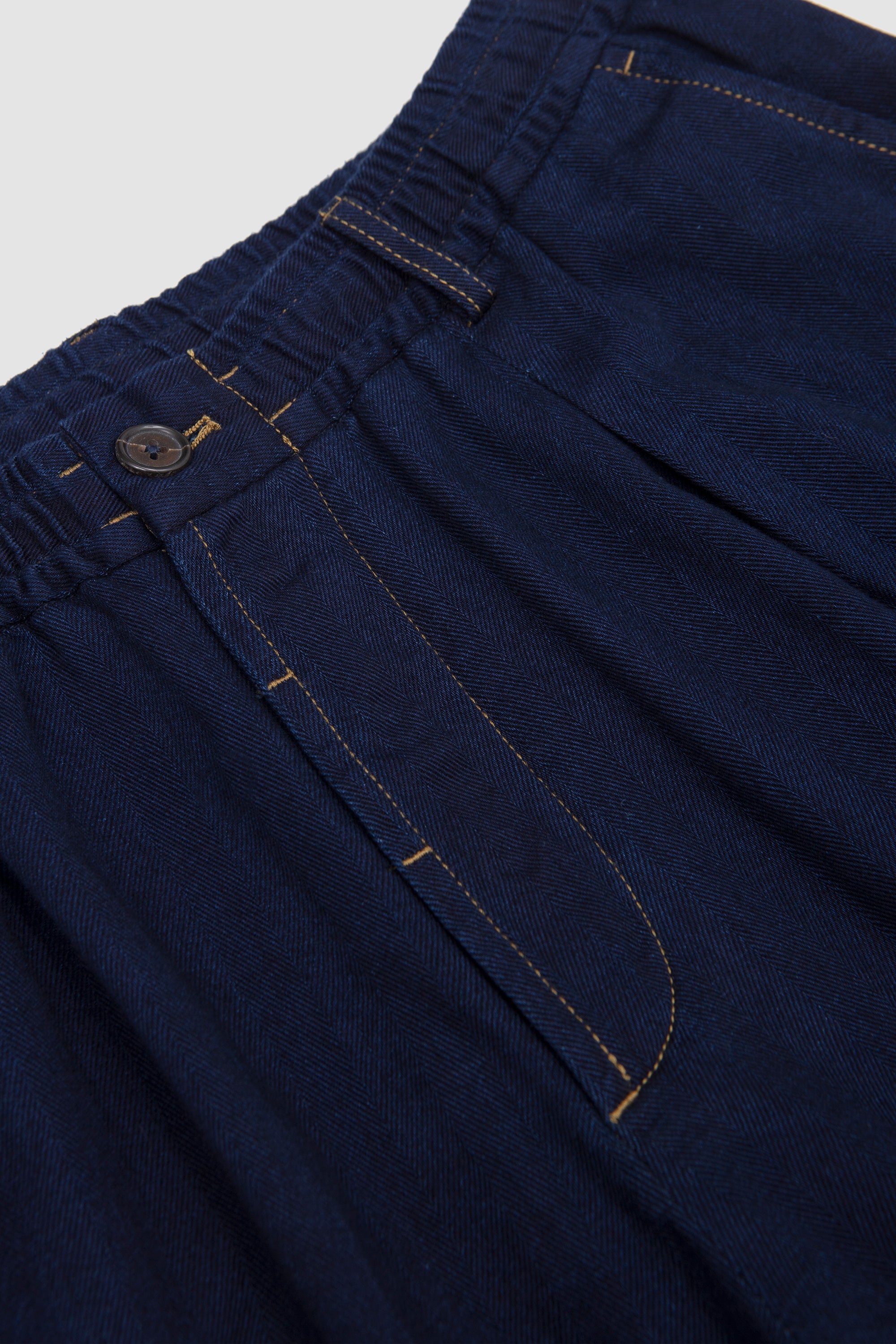 Pleated Track Short Herringbone Rec. Cotton Indigo_2