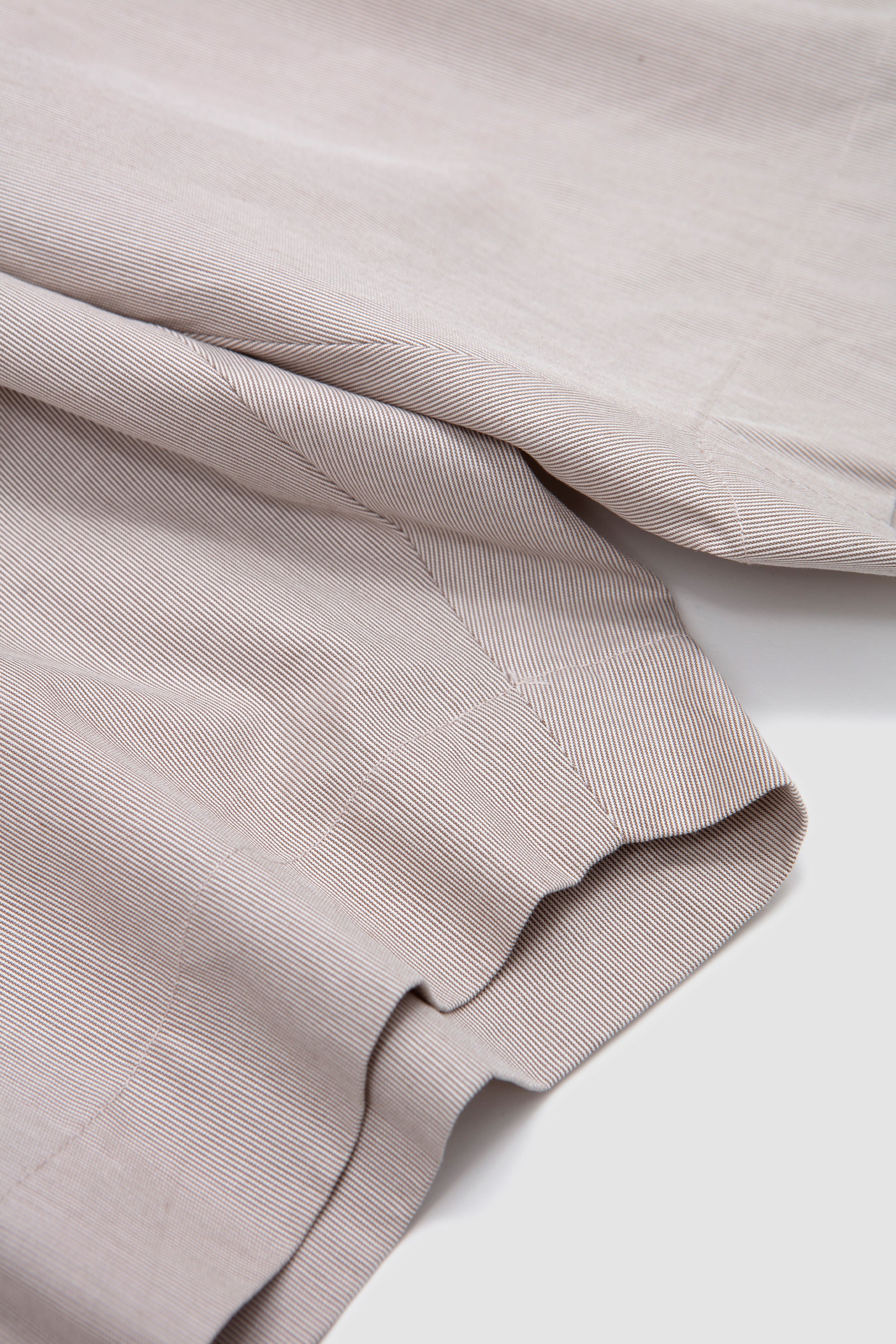 Pleated Track Short Kennedy Stripe Brown