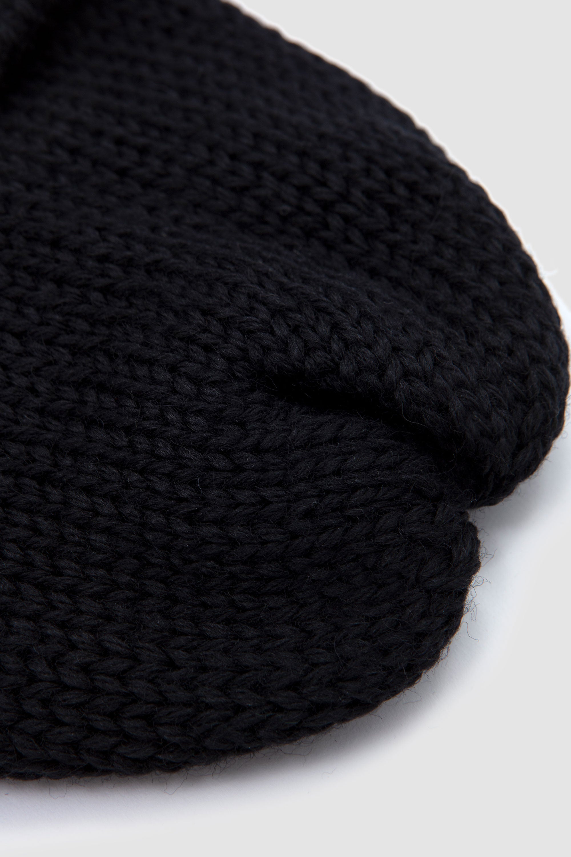 Short Watch Cap British Wool Black