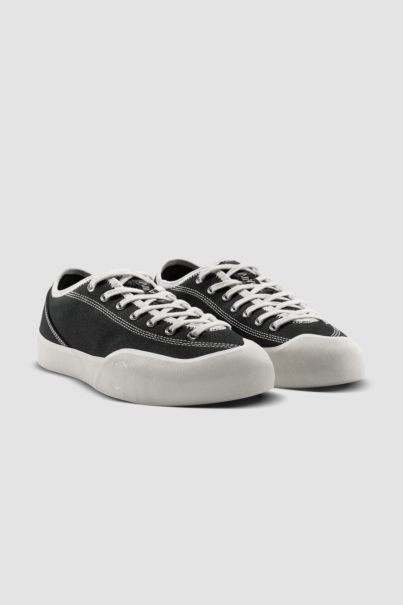 1.30PM Black/ White_2