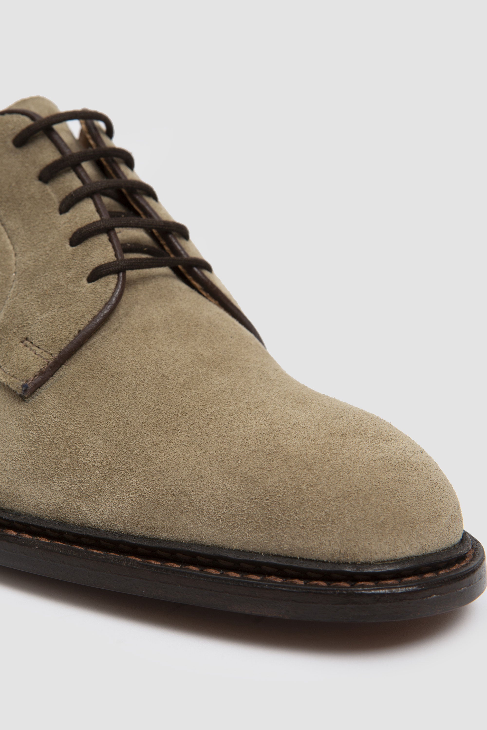 靴 Tricker's Hans Gaucho Suede Derby 8 robert-derby-shoe-coffee-suede