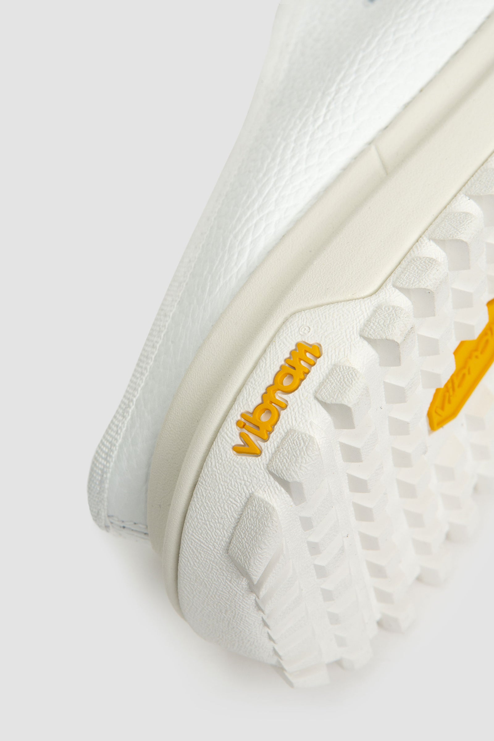 SPORTIVO STORE_Maggiore White_6