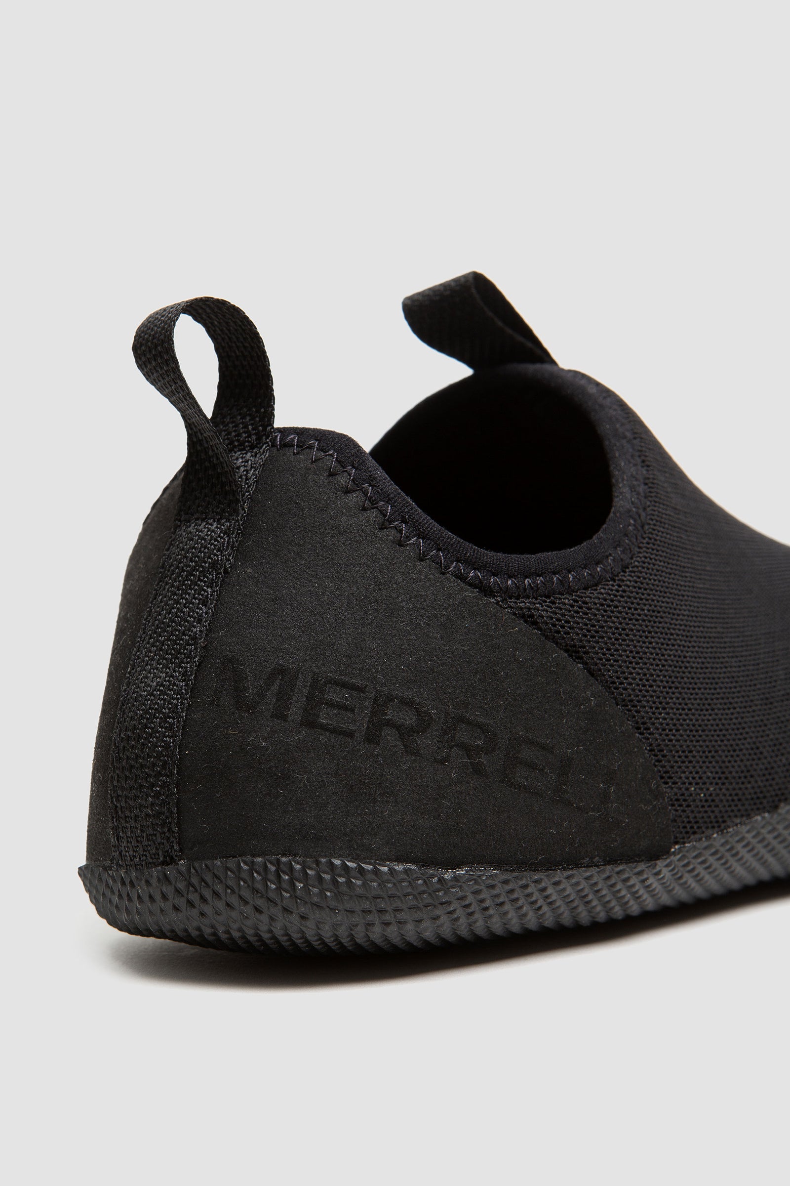 SPORTIVO STORE_Hydro Moc At SS 1TRL Black_5