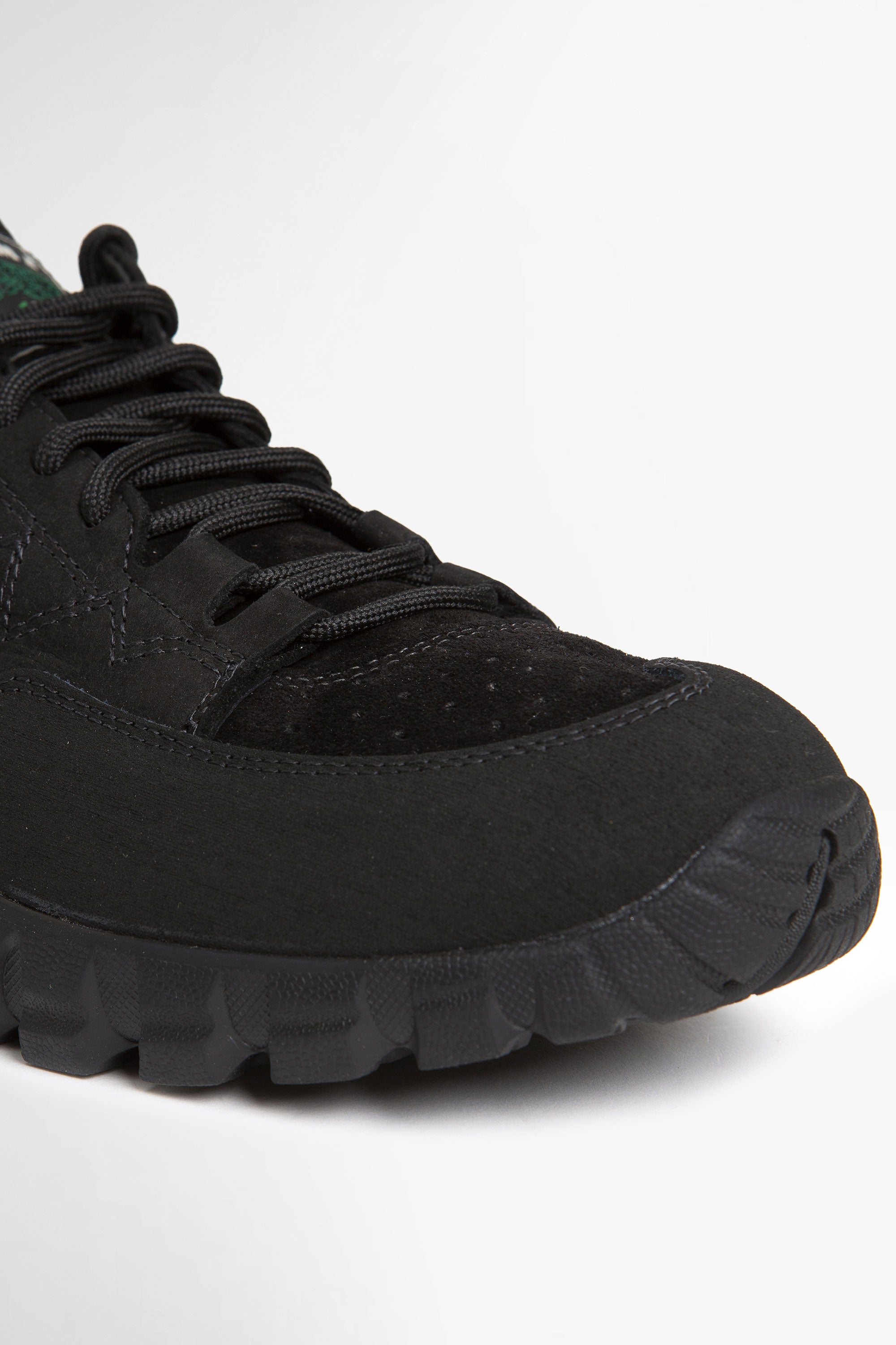 Possagno Black Suede_2